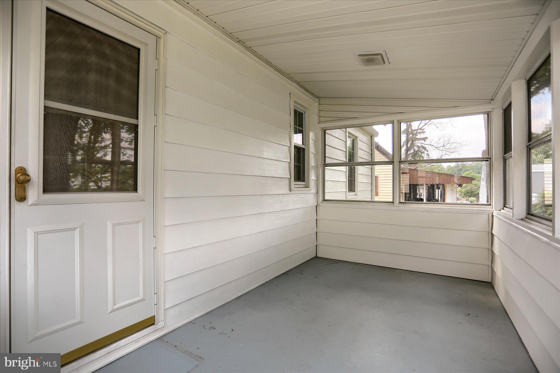 FERNDALE FARMS - Residential