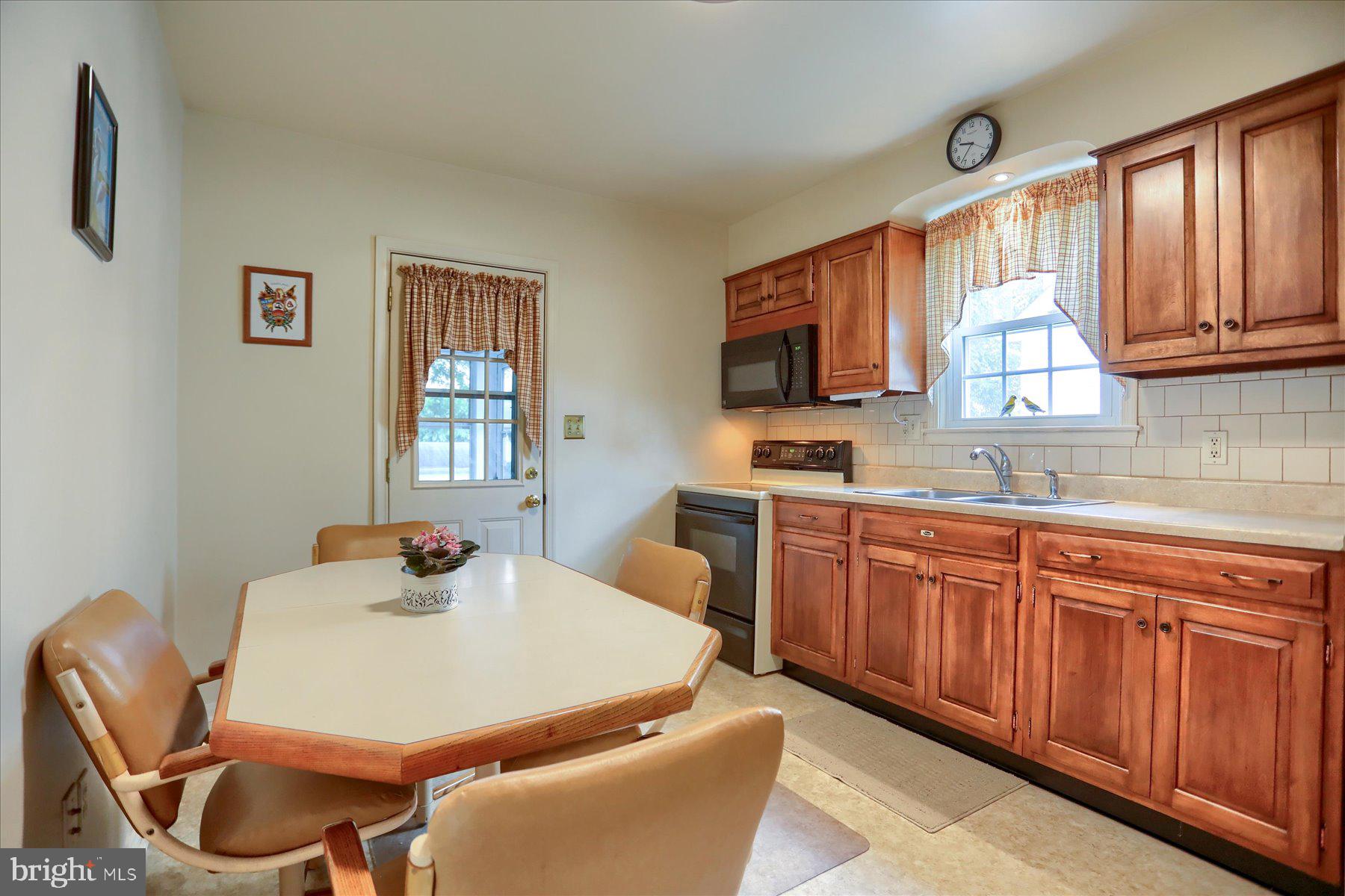 FERNDALE FARMS - Residential