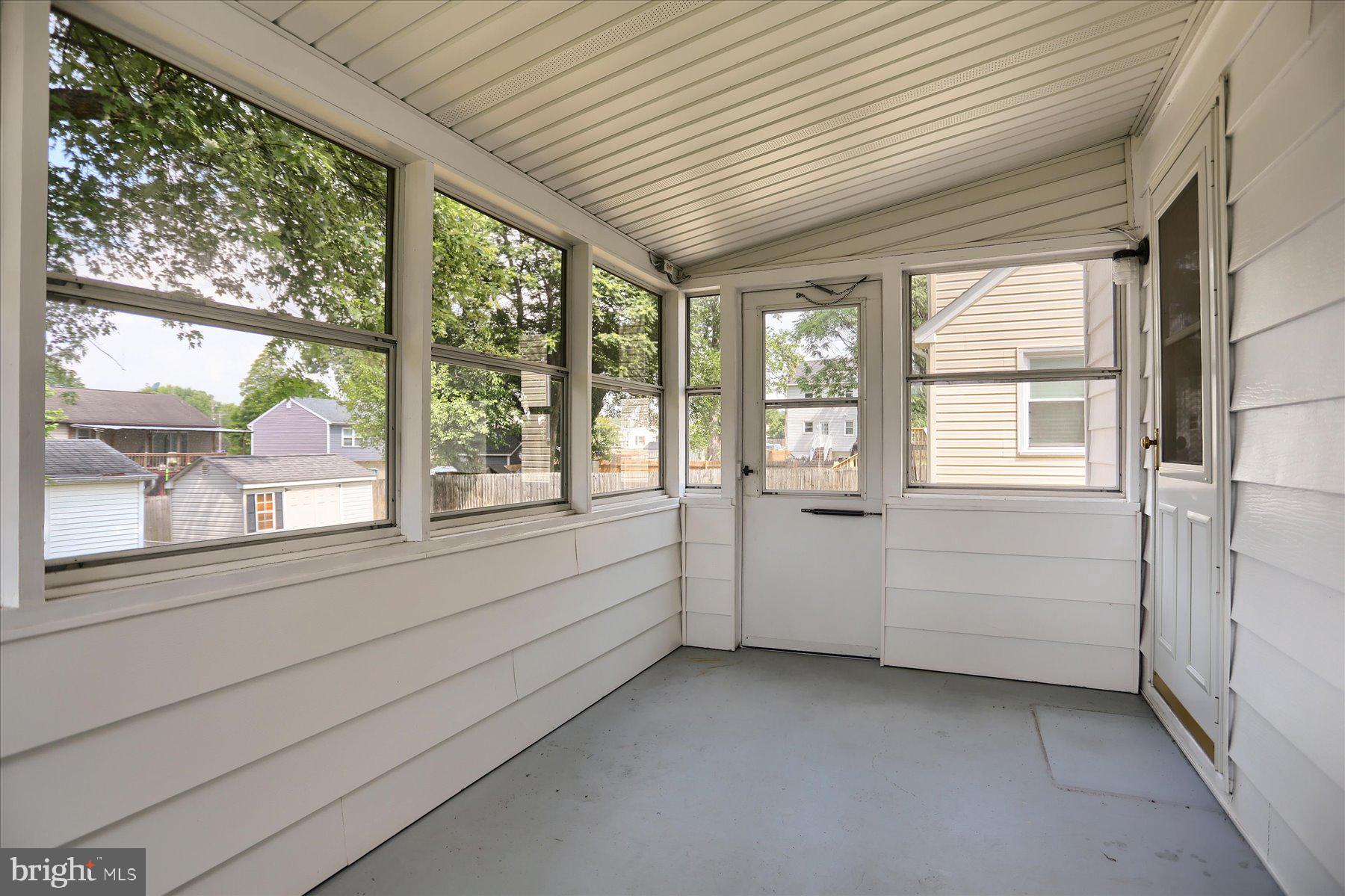 FERNDALE FARMS - Residential