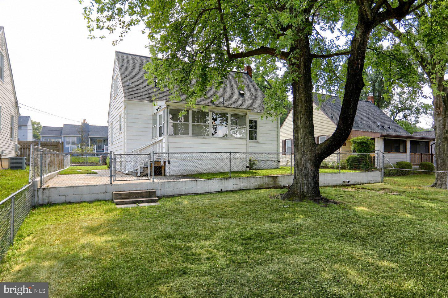 FERNDALE FARMS - Residential