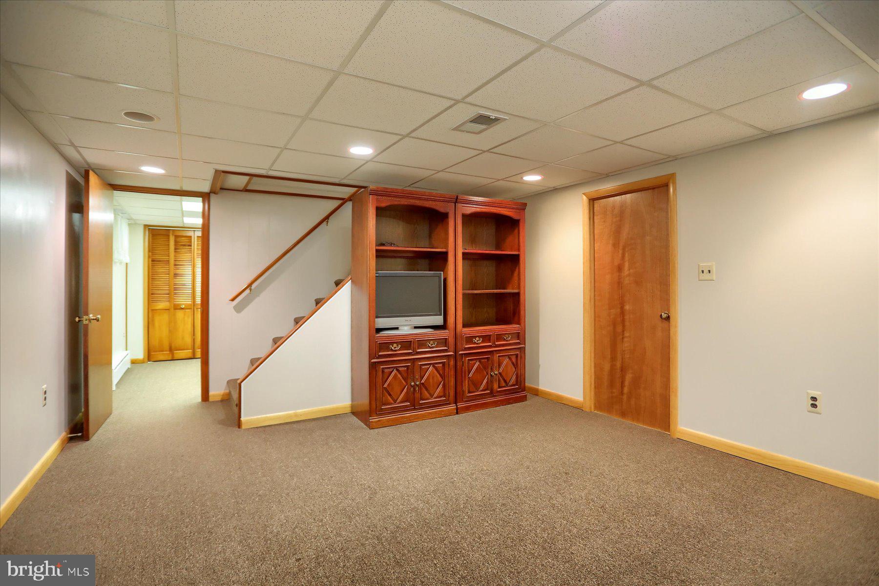 FERNDALE FARMS - Residential