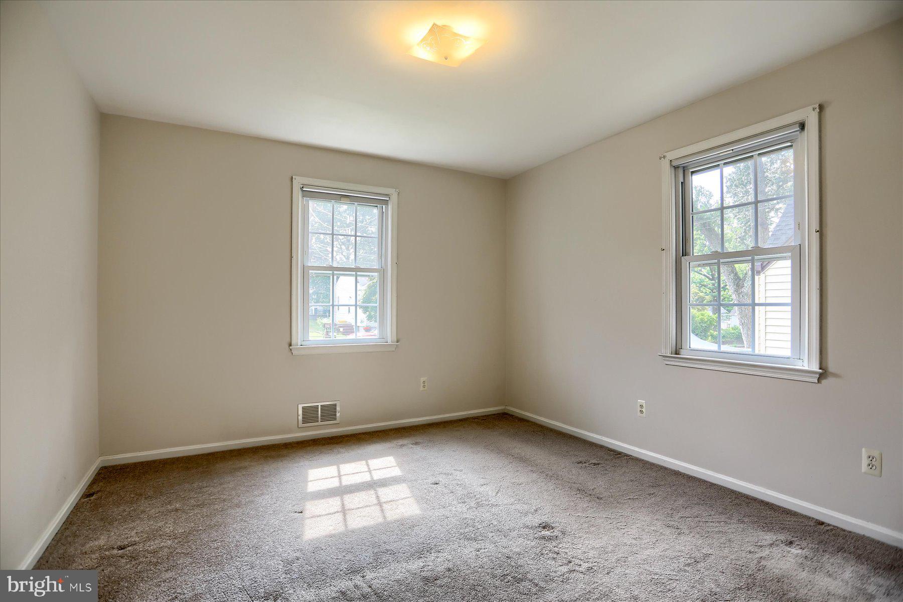 FERNDALE FARMS - Residential