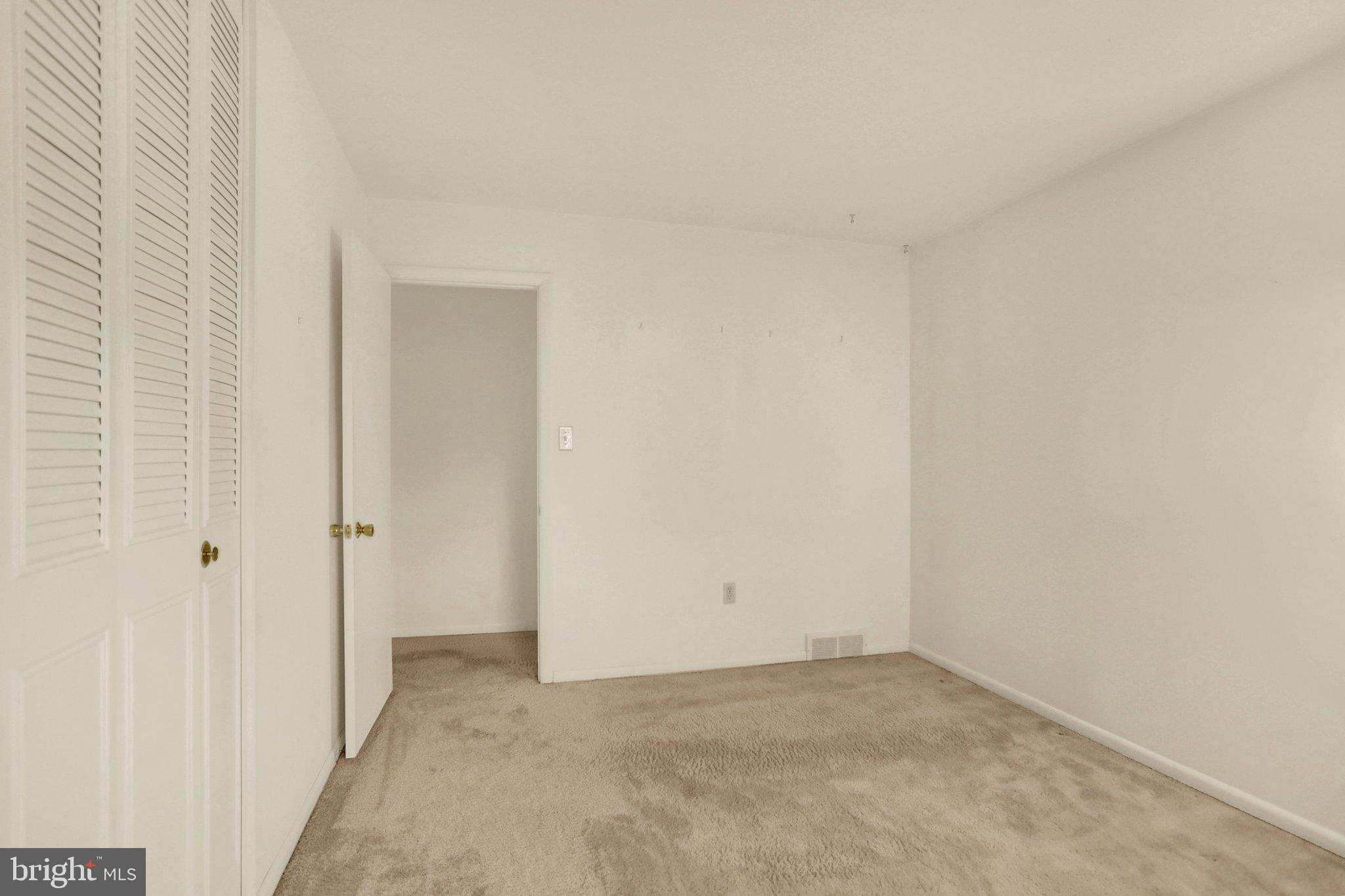PINEBROOK - Residential