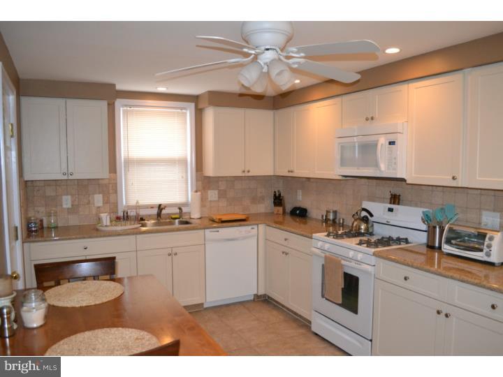 BRIDESBURG - Residential