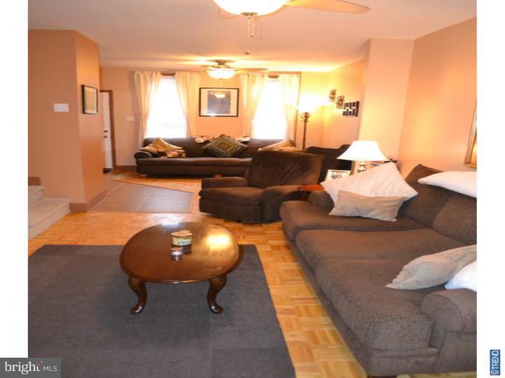 BRIDESBURG - Residential