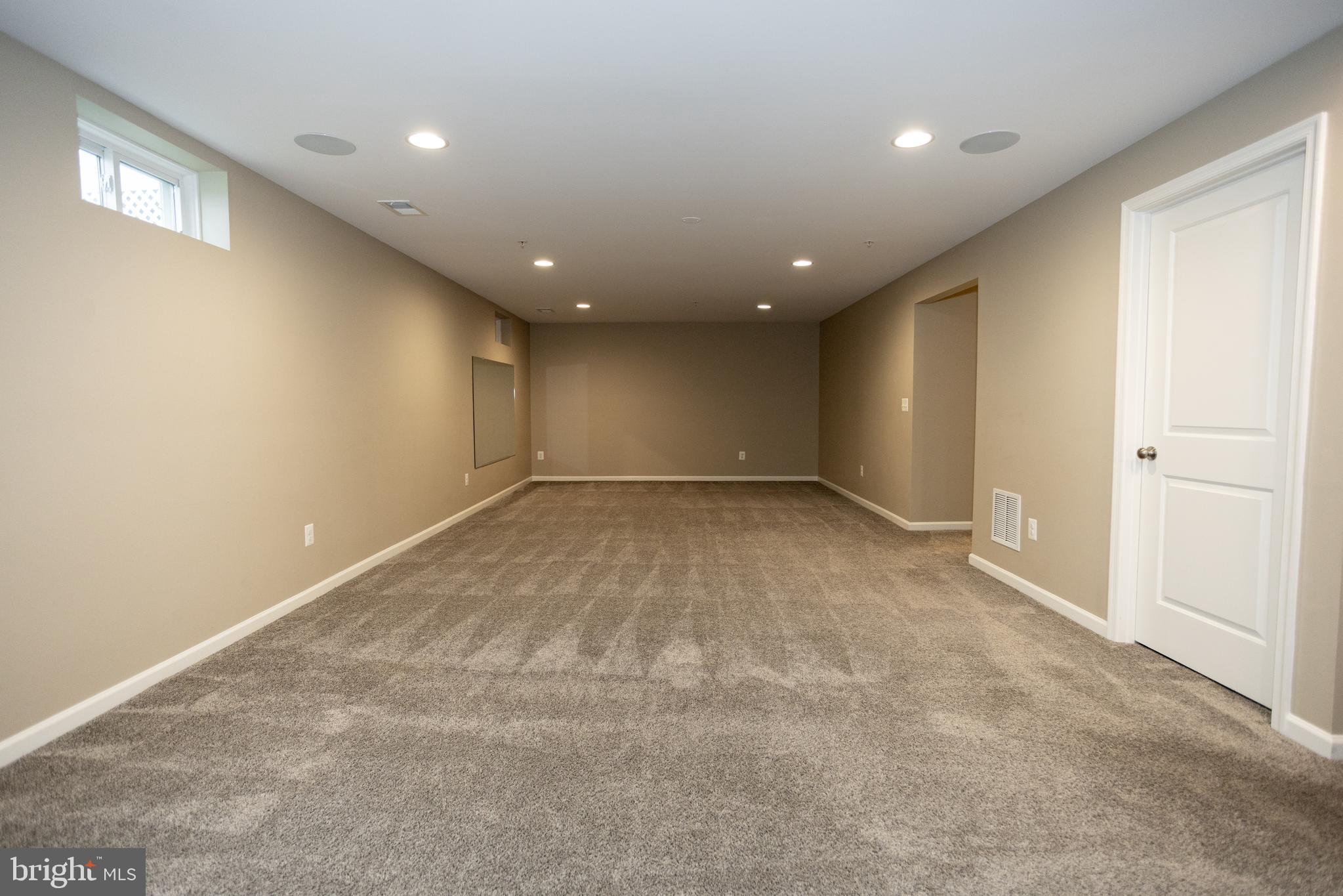 POTOMAC SHORES - Residential
