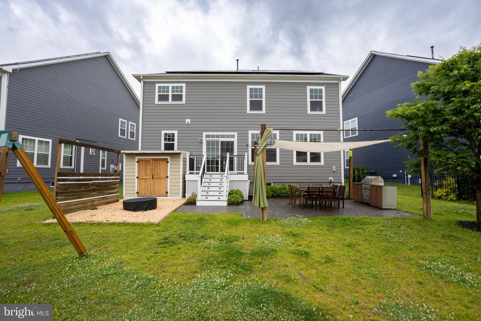 POTOMAC SHORES - Residential