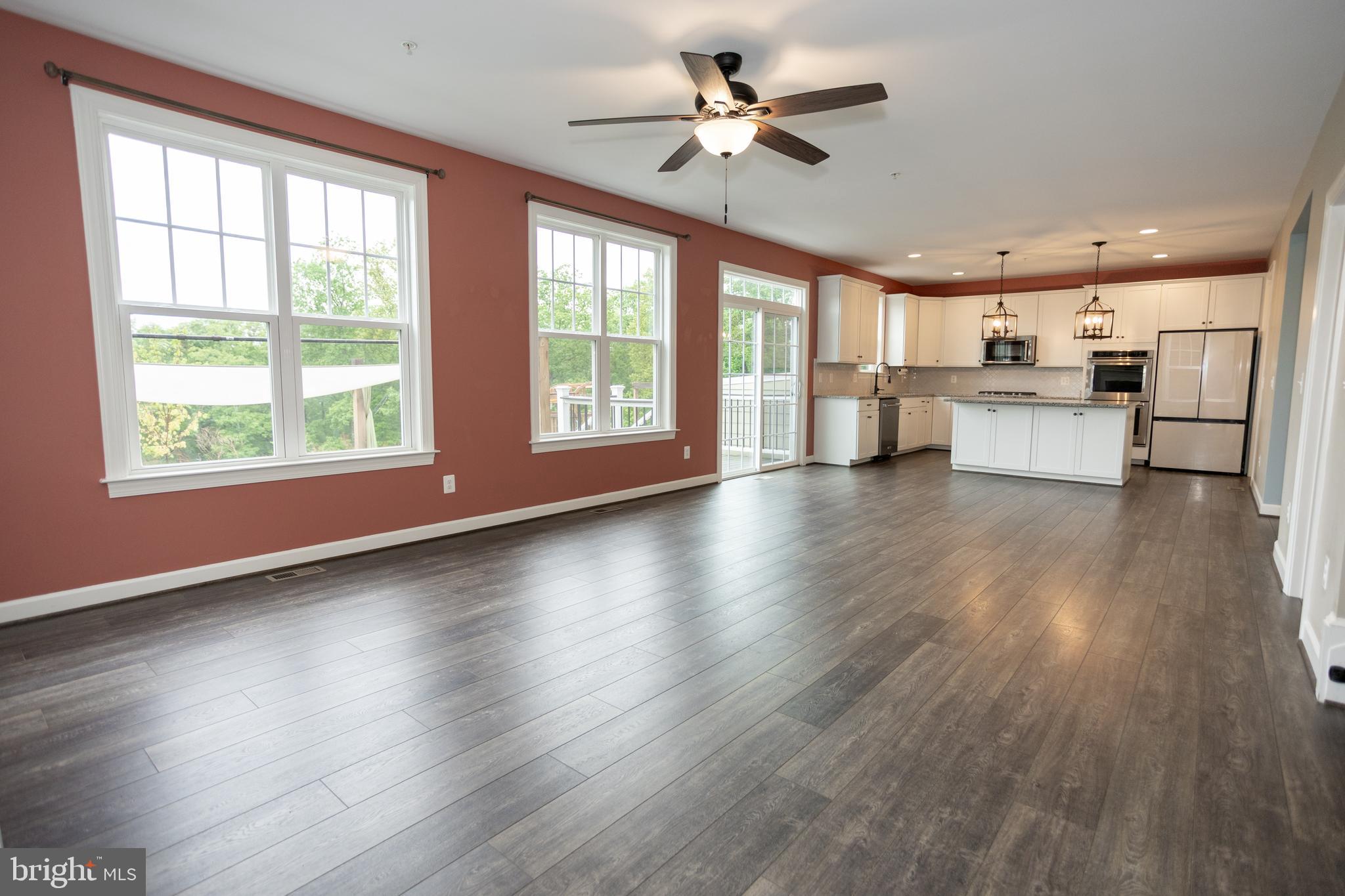 POTOMAC SHORES - Residential