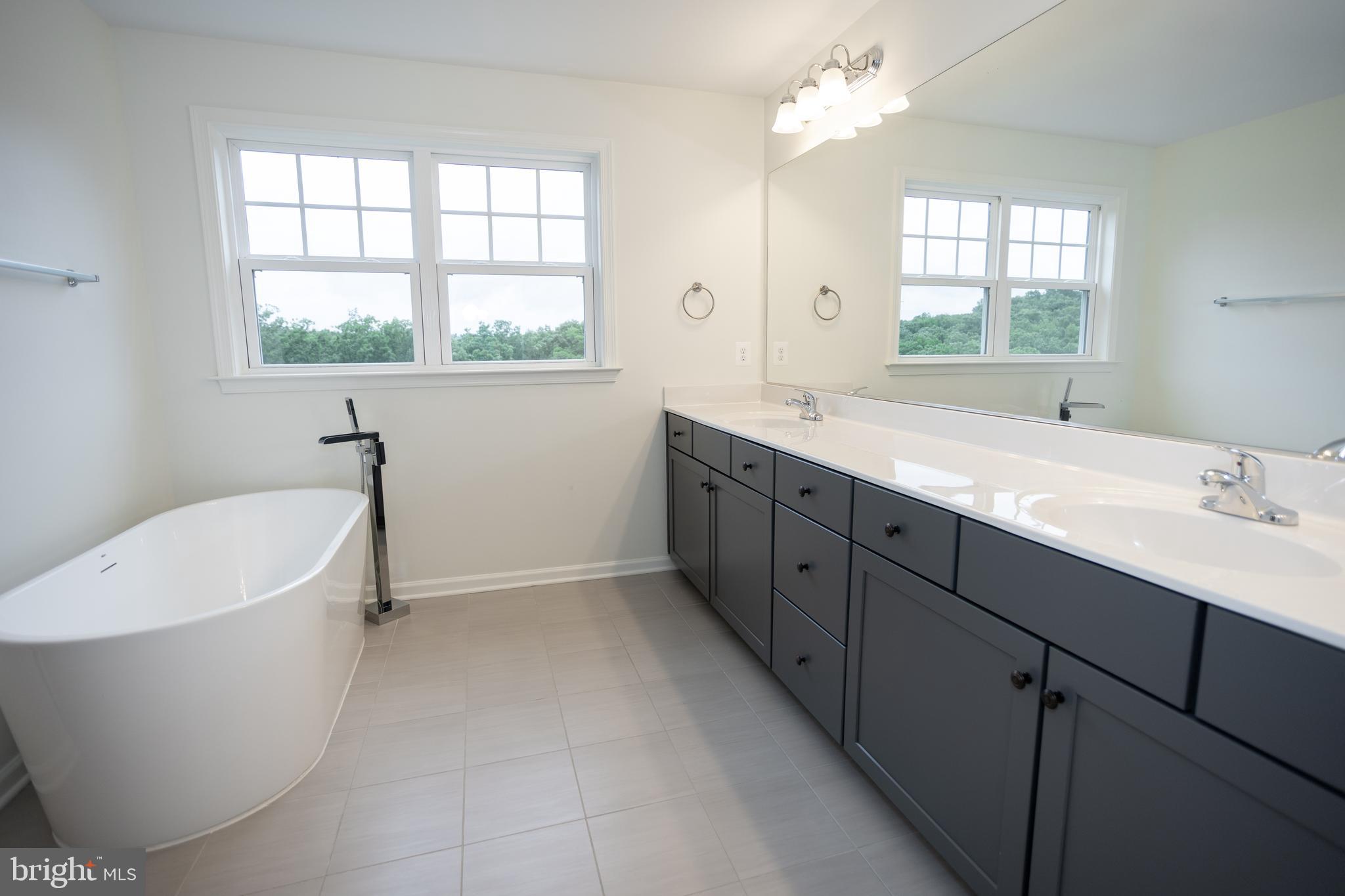 POTOMAC SHORES - Residential