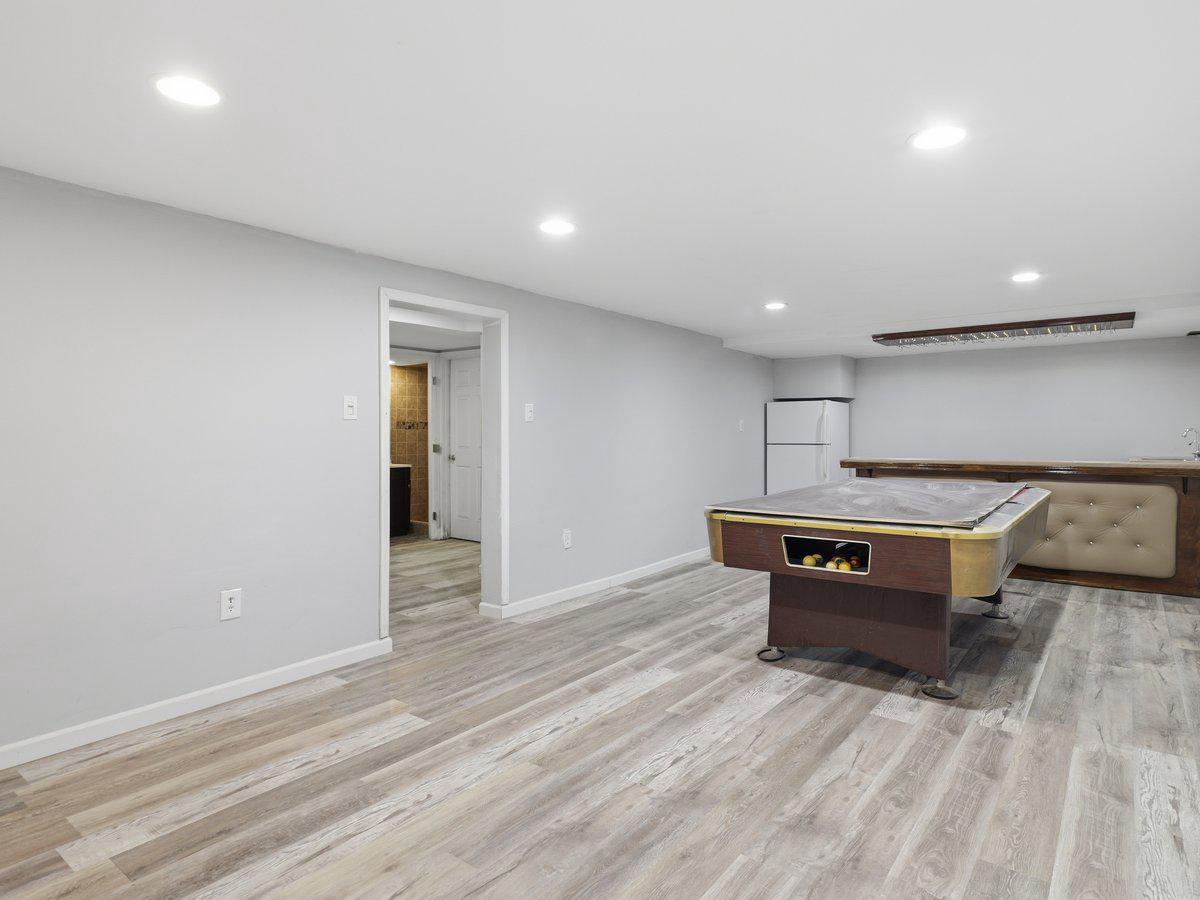 TAMMANY MANOR - Residential