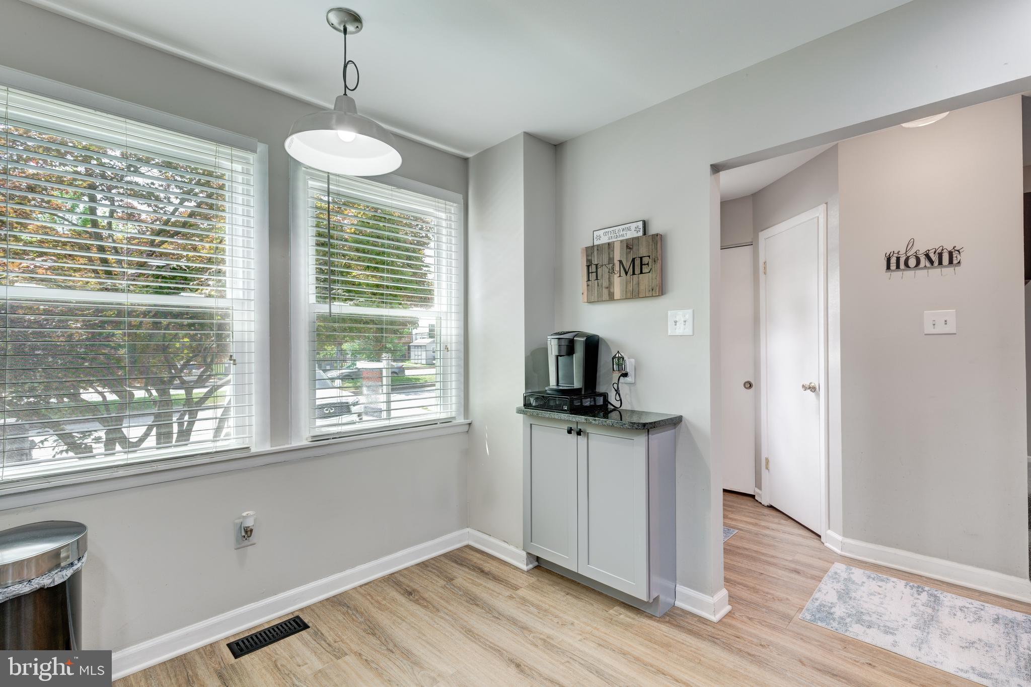 KIMBERLY VILLAGE - Residential