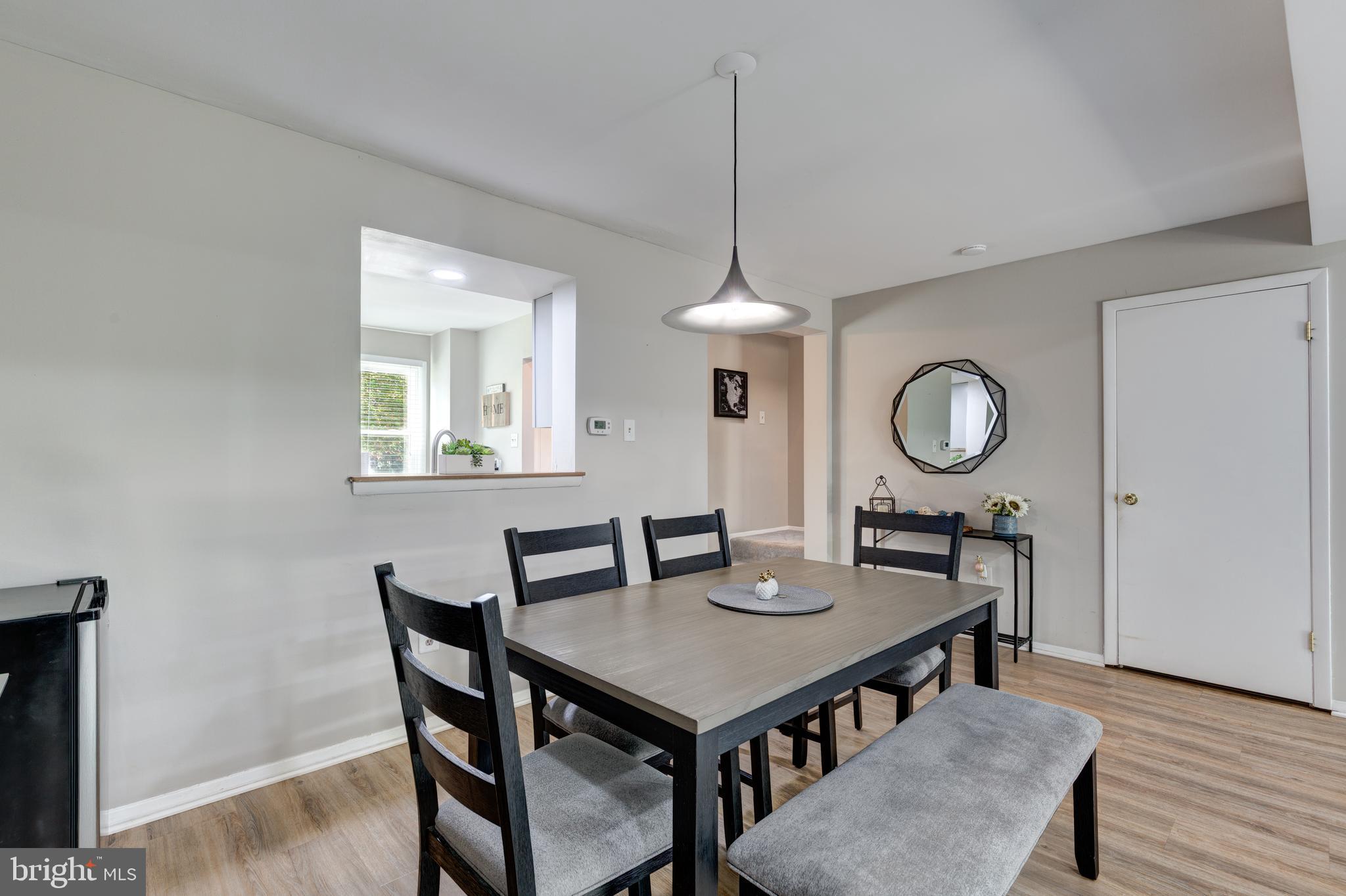 KIMBERLY VILLAGE - Residential