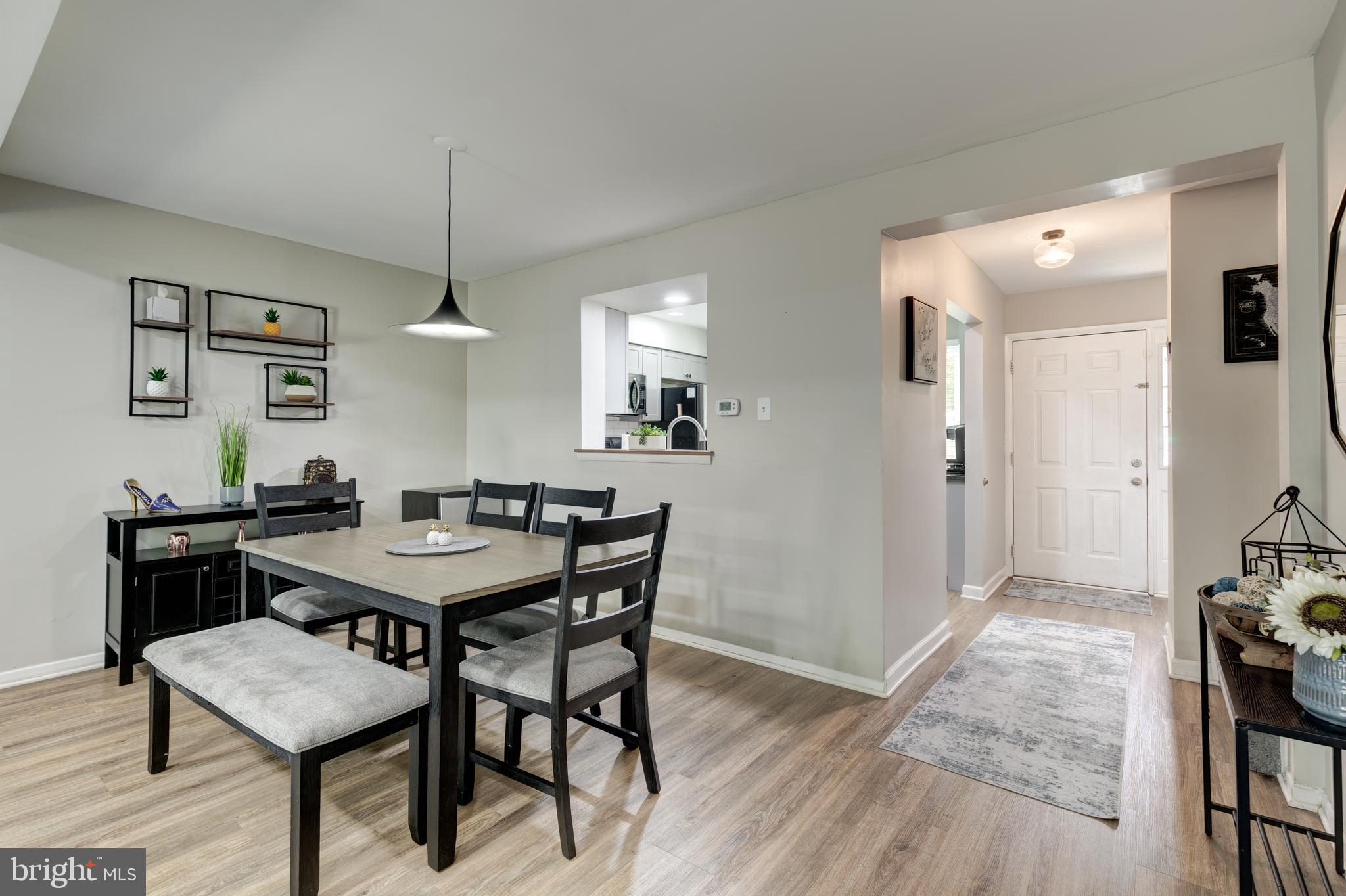 KIMBERLY VILLAGE - Residential