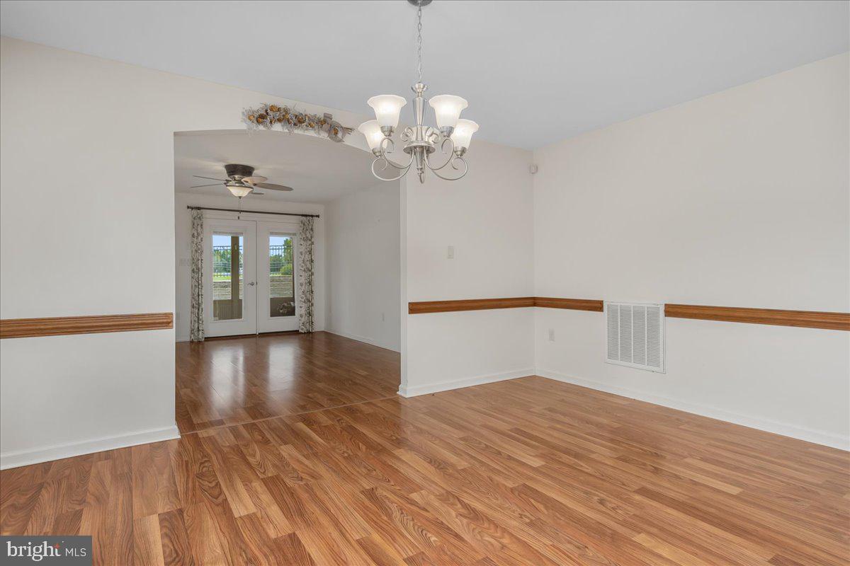 EMERALD POINTE - Residential