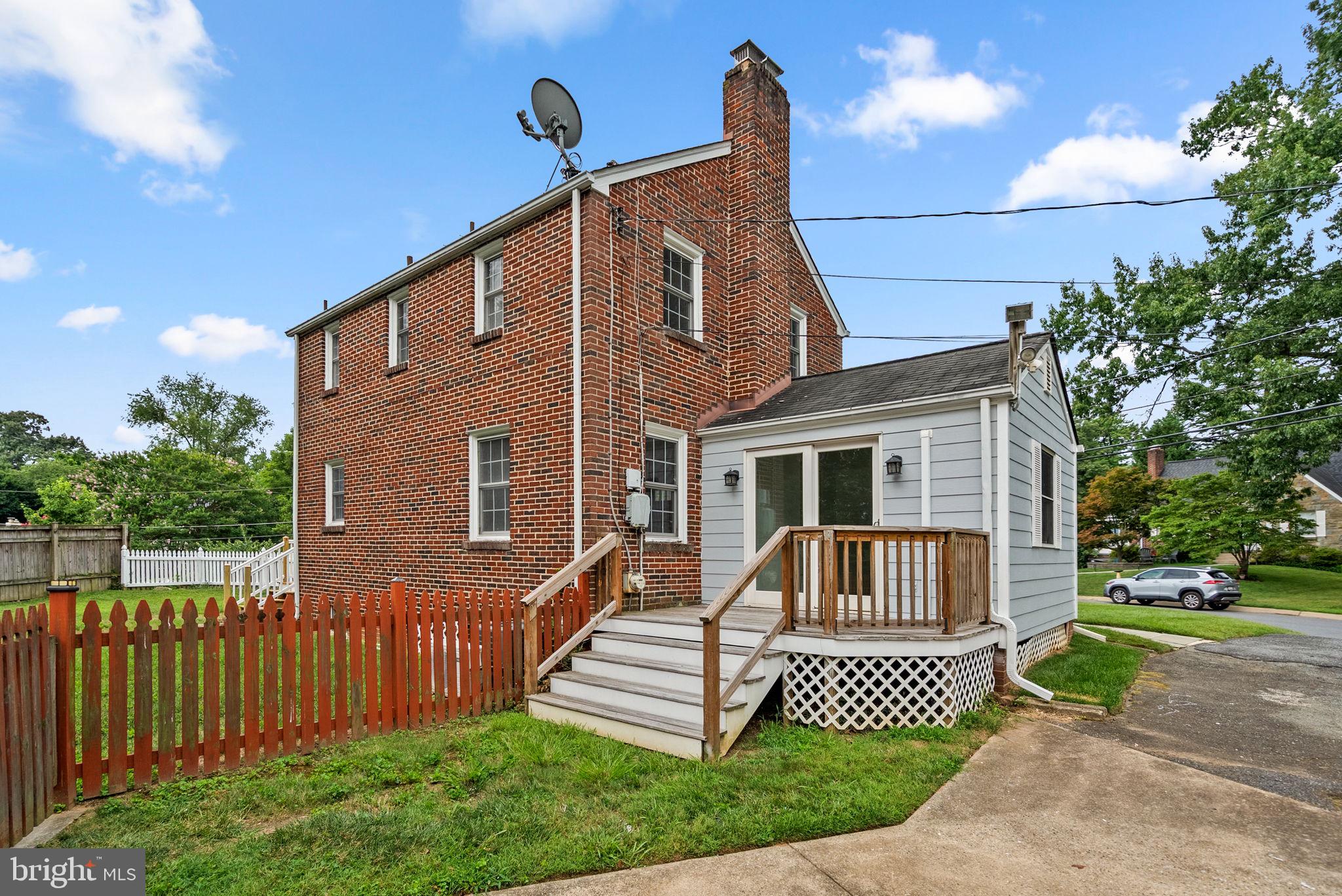 WOODMOOR - Residential