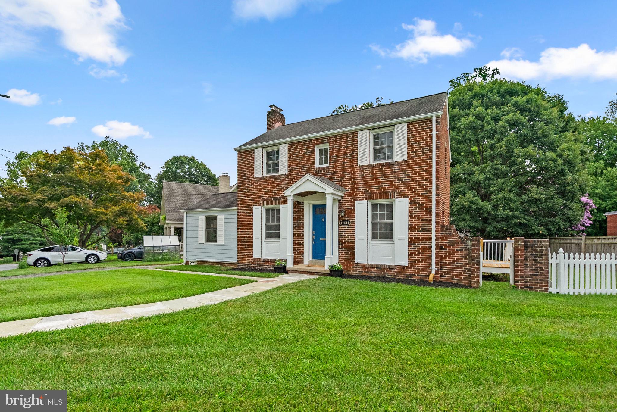 WOODMOOR - Residential