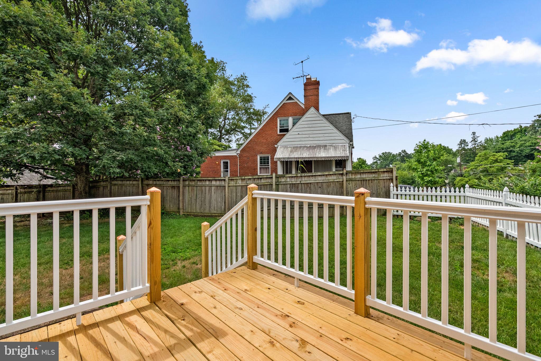WOODMOOR - Residential