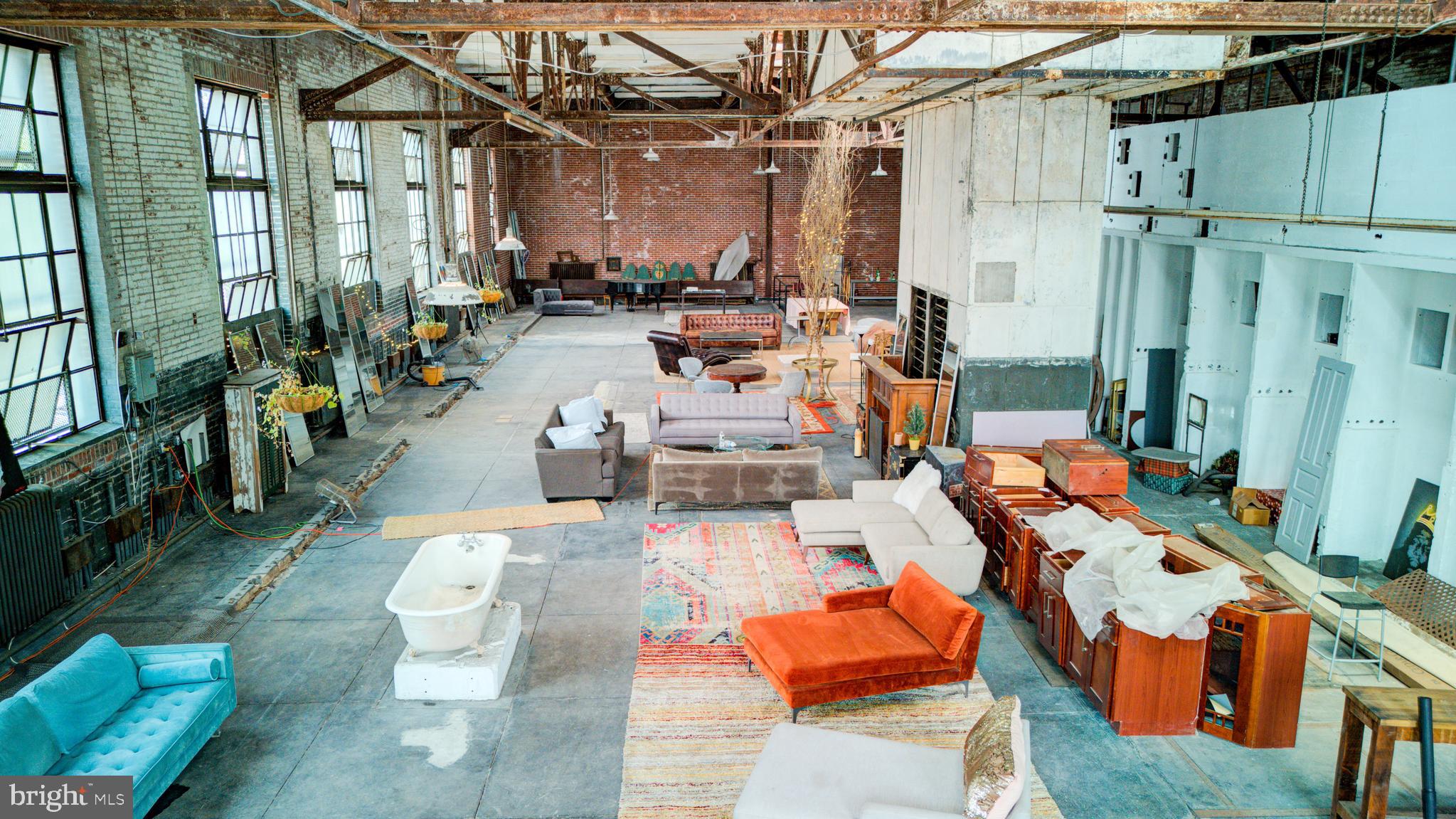 SHARSWOOD - Commercial Sale