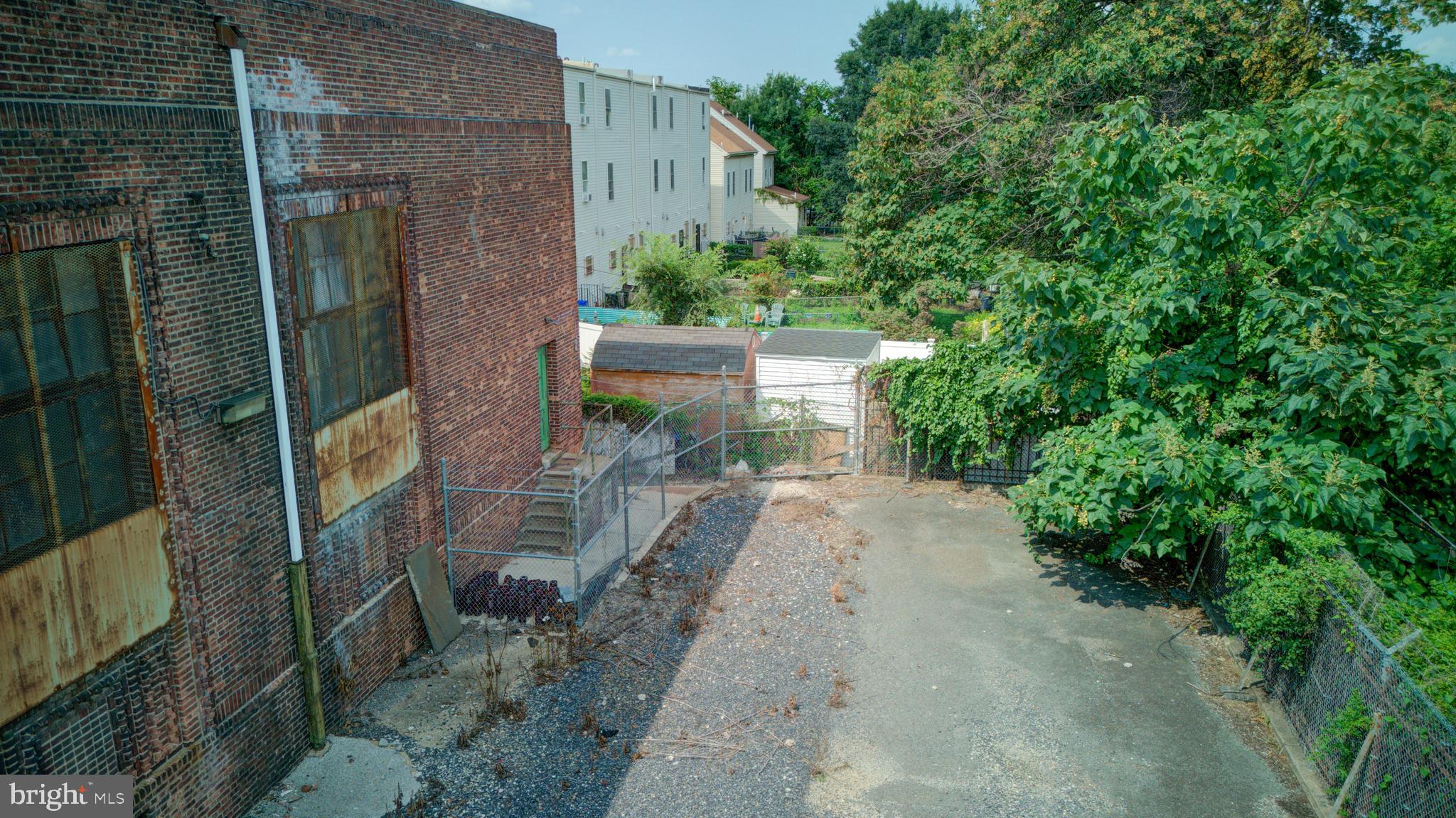 SHARSWOOD - Commercial Sale