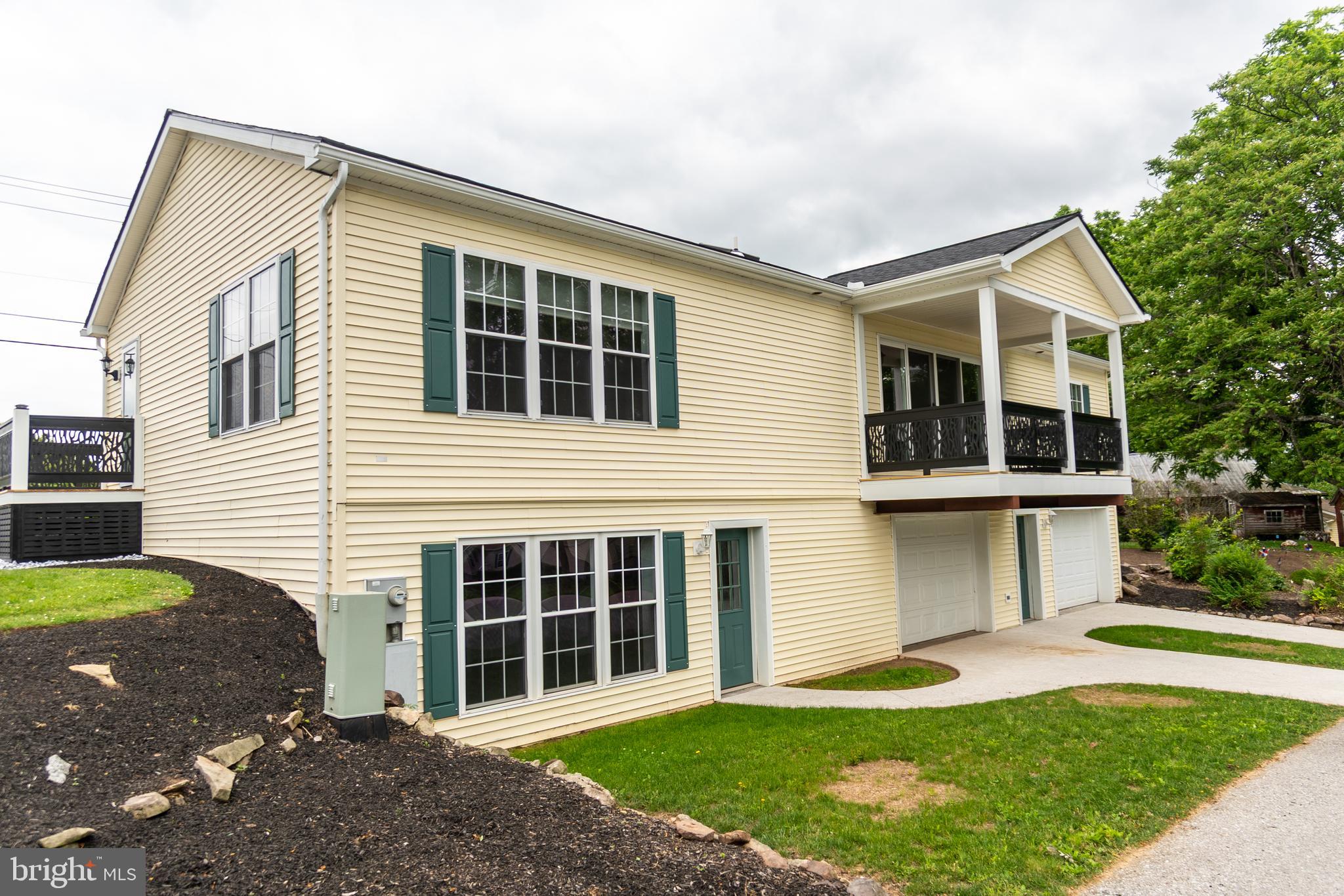 PINE RUN RETIREMENT COMMUNITY - Residential
