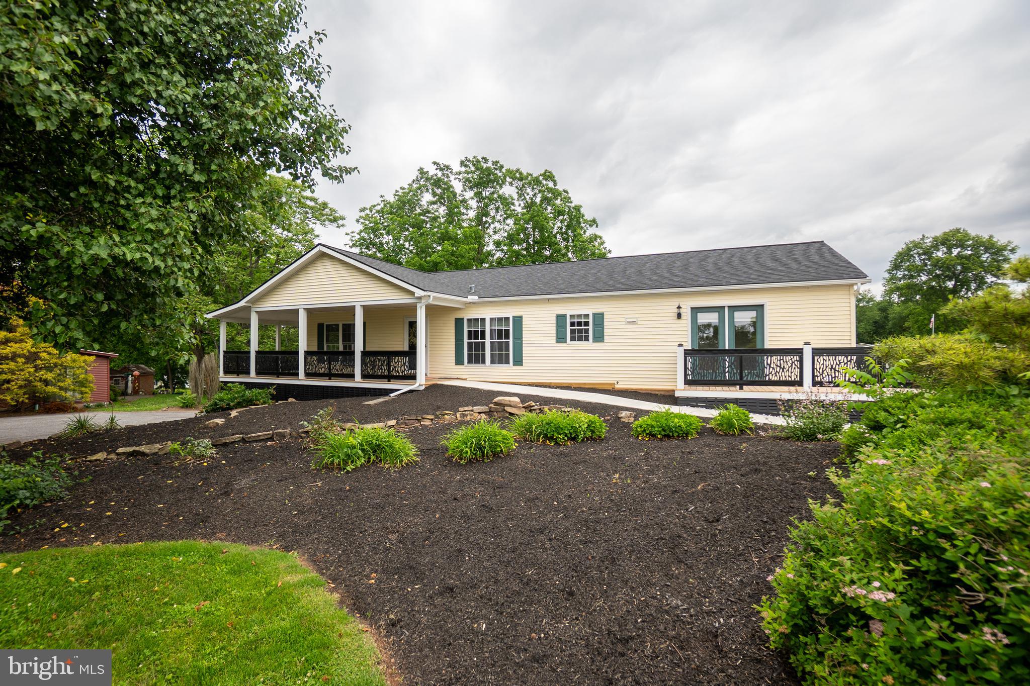 PINE RUN RETIREMENT COMMUNITY - Residential