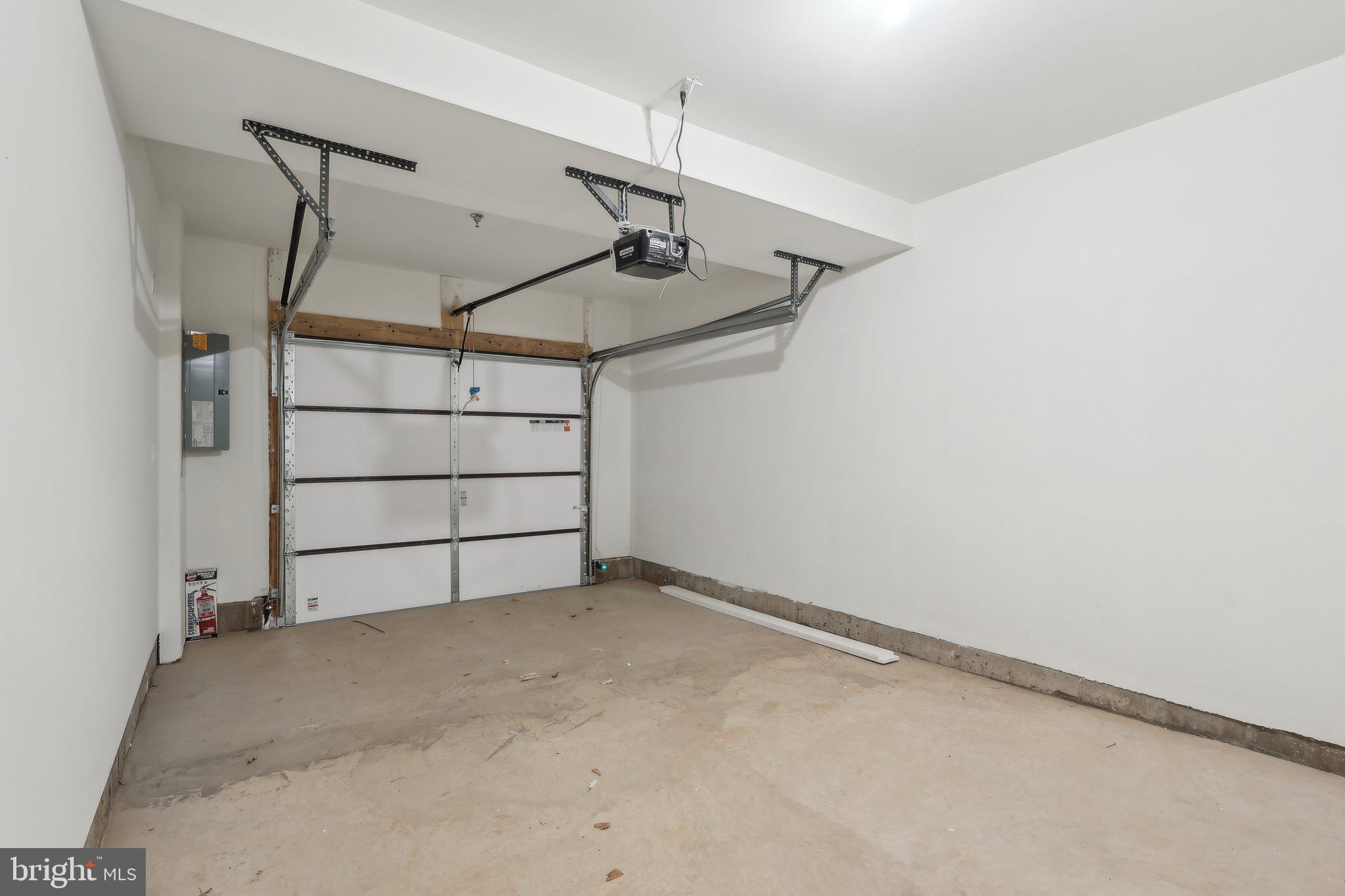 ARBOR PLACE - Residential