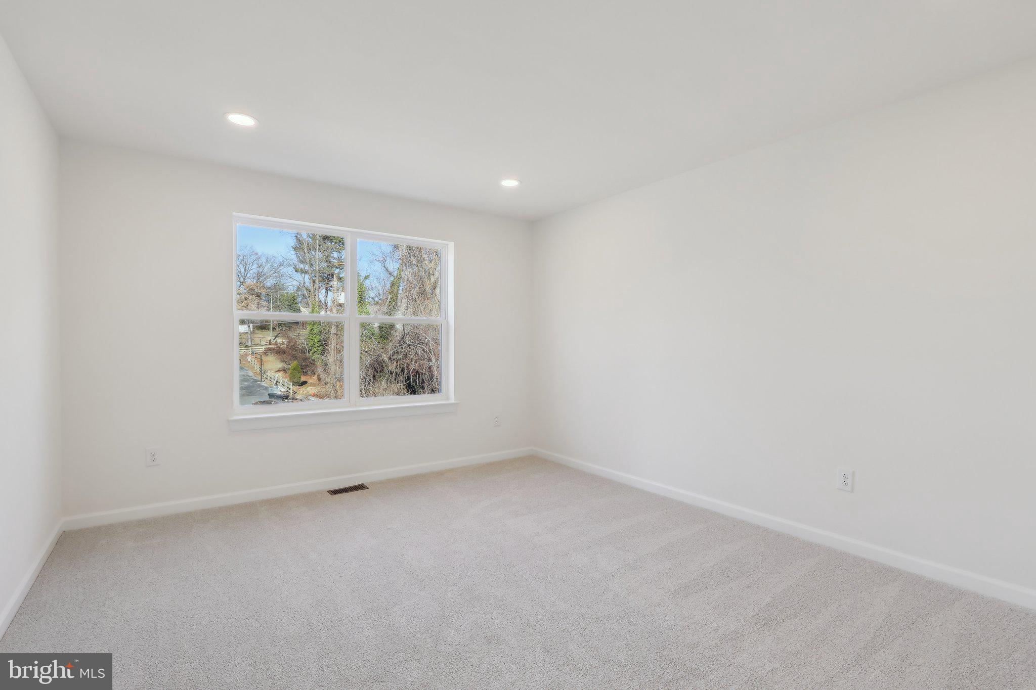 ARBOR PLACE - Residential