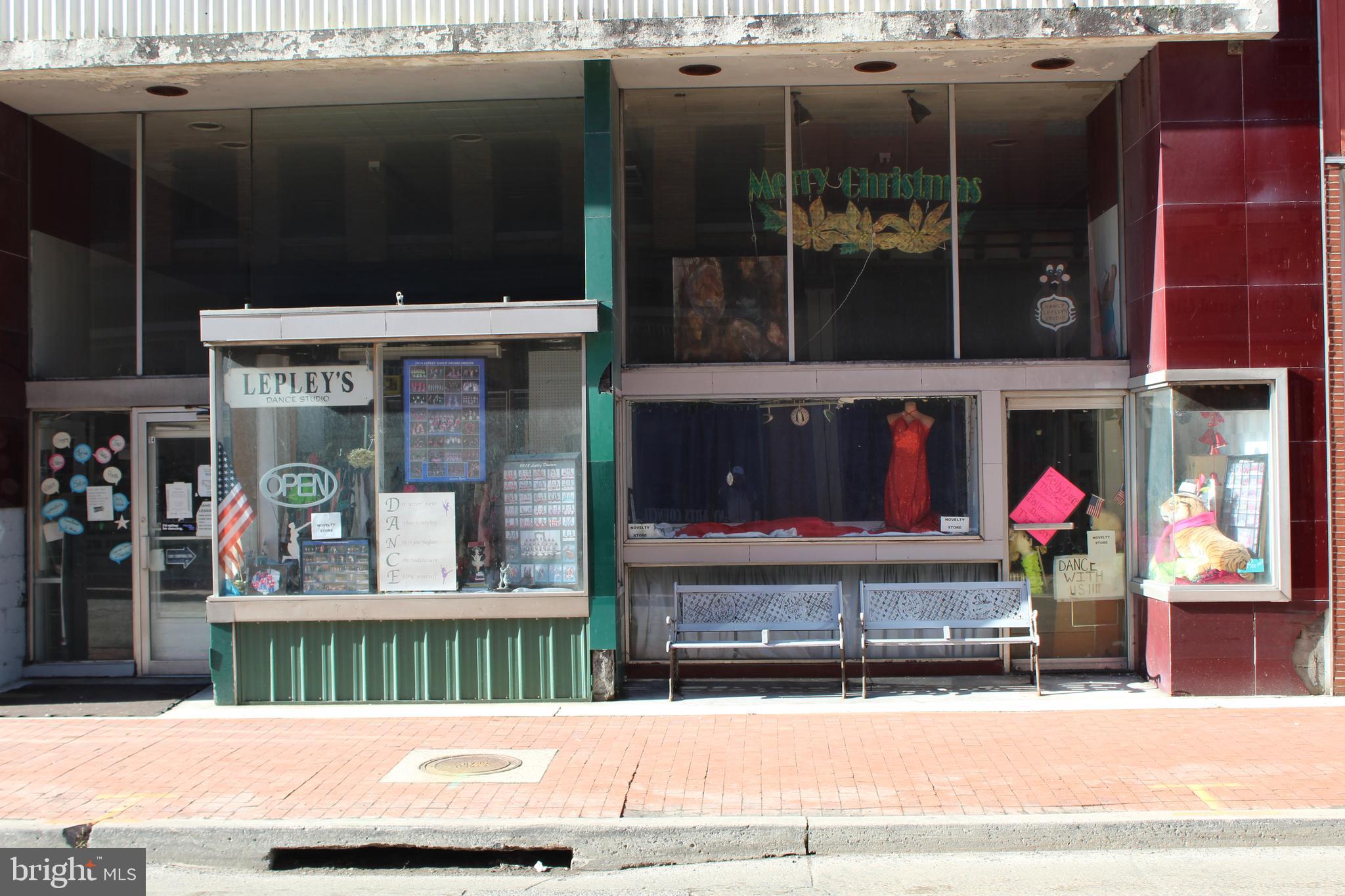 GREAT LOCATION RIGHT OFF THE CUMBERLAND MALL -PREVIOUSLY LISTED FOR 10- 14-16 N CENTRE ST - NOW LISTING IS FOR 14-16 N. CENTRE ST ONLY -  A VERY HIGH VOLUME AREA WITH RESTAURANTS - MANY STORES AND OFFICES LOCATED NEARBY - THIS LARGE BUILDING HAS EXCELLENT RETAIL SPACE ON THE MAIN LEVEL WITH MANY ROOMS ON THE UPPER LEVELS THAT COULD BE USED FOR A MULTITUDE OF USES - LOTS OF PUBLIC PARKING IS ALSO AVAILABLE - 
3 BATHROOMS (1 FULL,2 HALF) POSSIBLY SOME MATCHING REVITALIZATION GRANTS AVAILABLE IN THIS AREA - LOCATED IN THE DOWNTOWN BUSINESS AREA