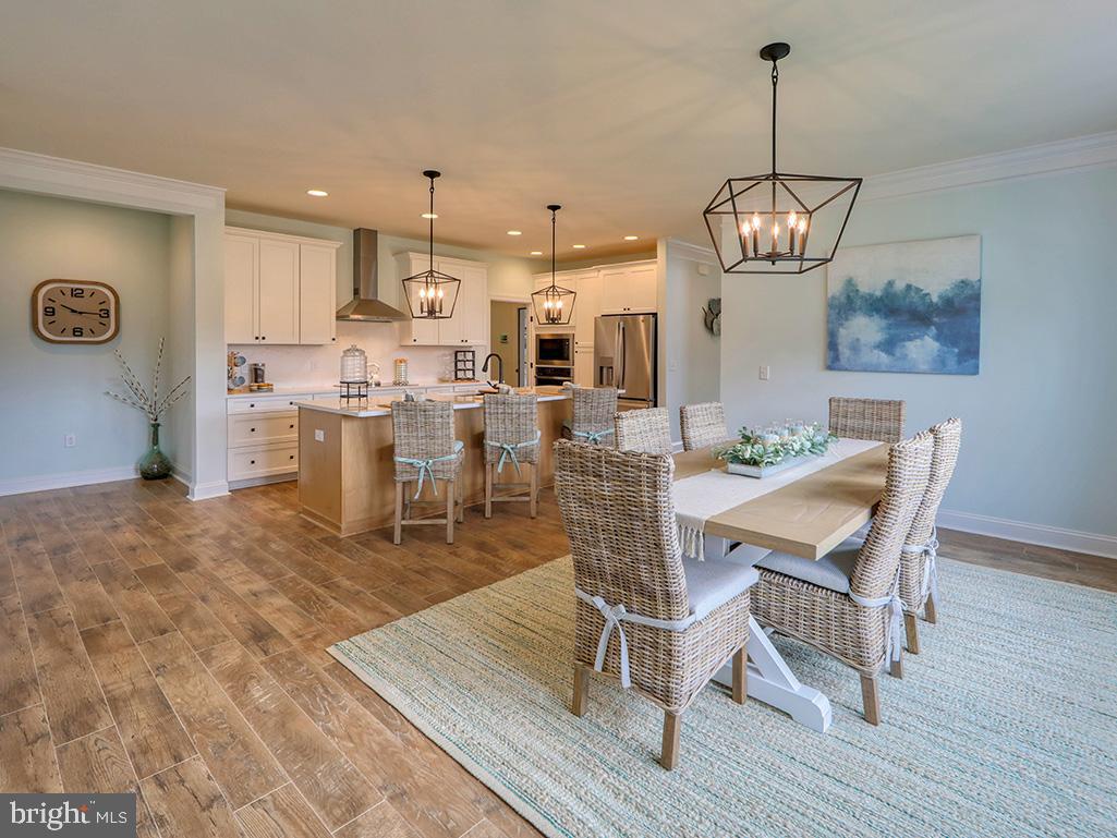 WESTRIDGE SHORES - Residential