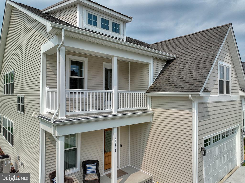 WESTRIDGE SHORES - Residential