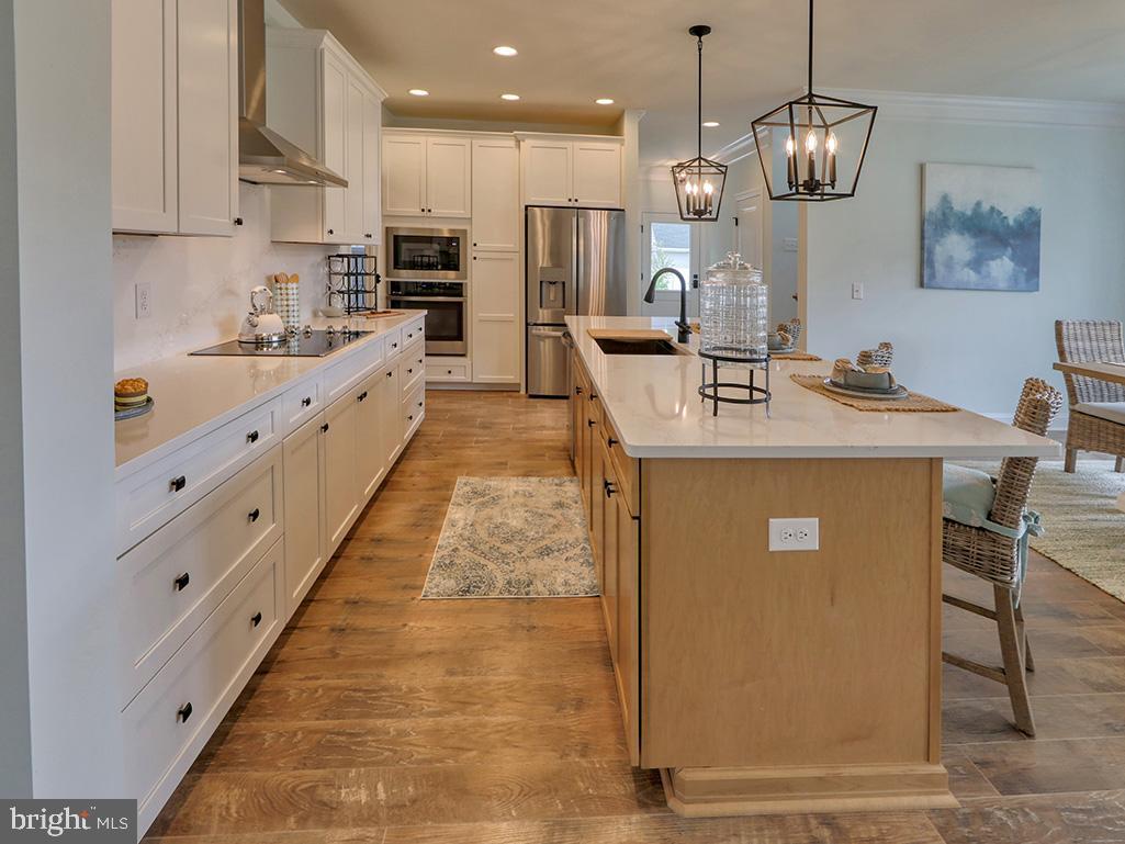 WESTRIDGE SHORES - Residential