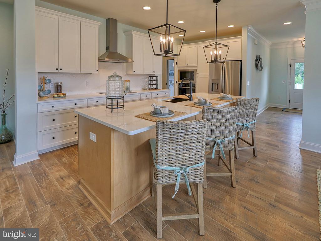 WESTRIDGE SHORES - Residential