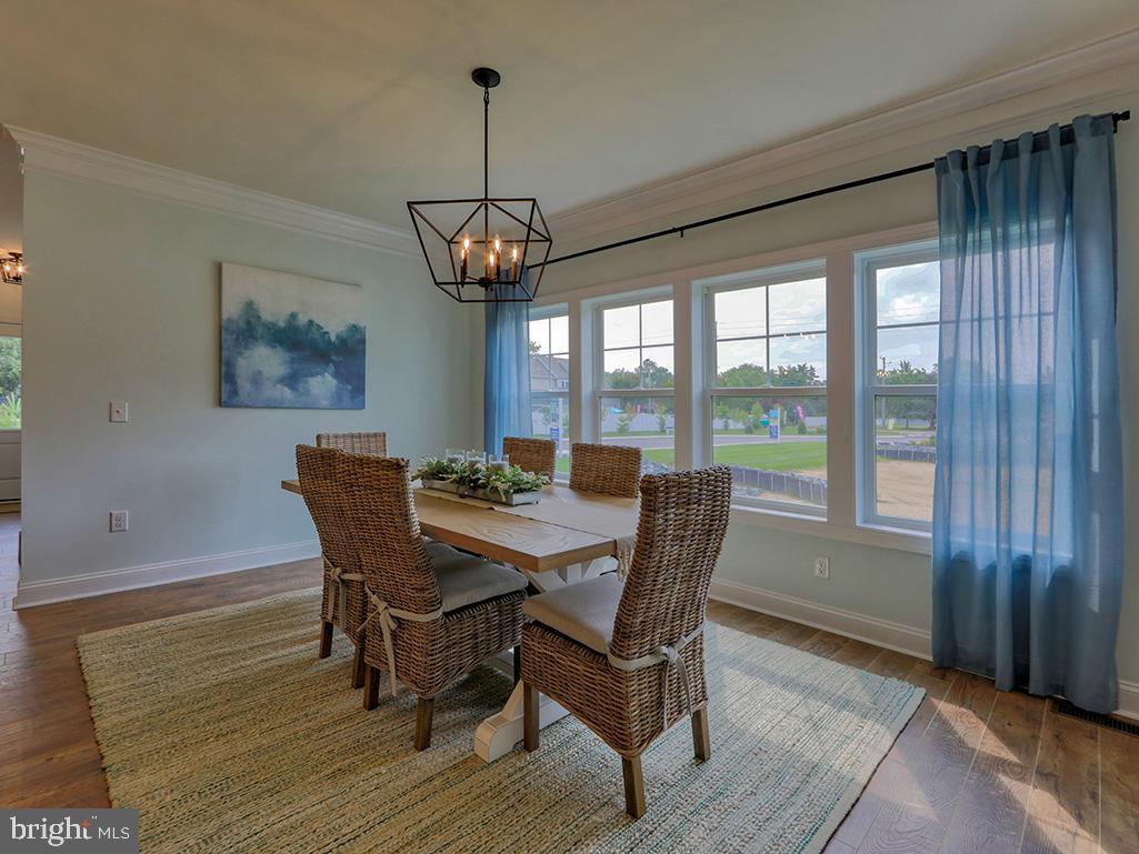 WESTRIDGE SHORES - Residential