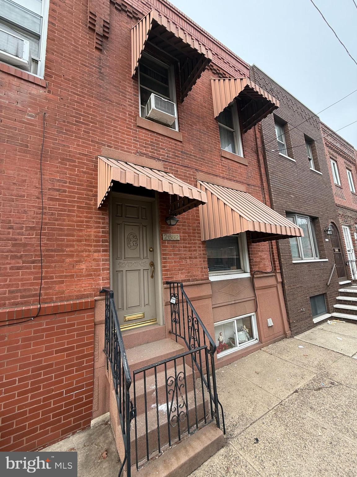 GIRARD ESTATES - Residential