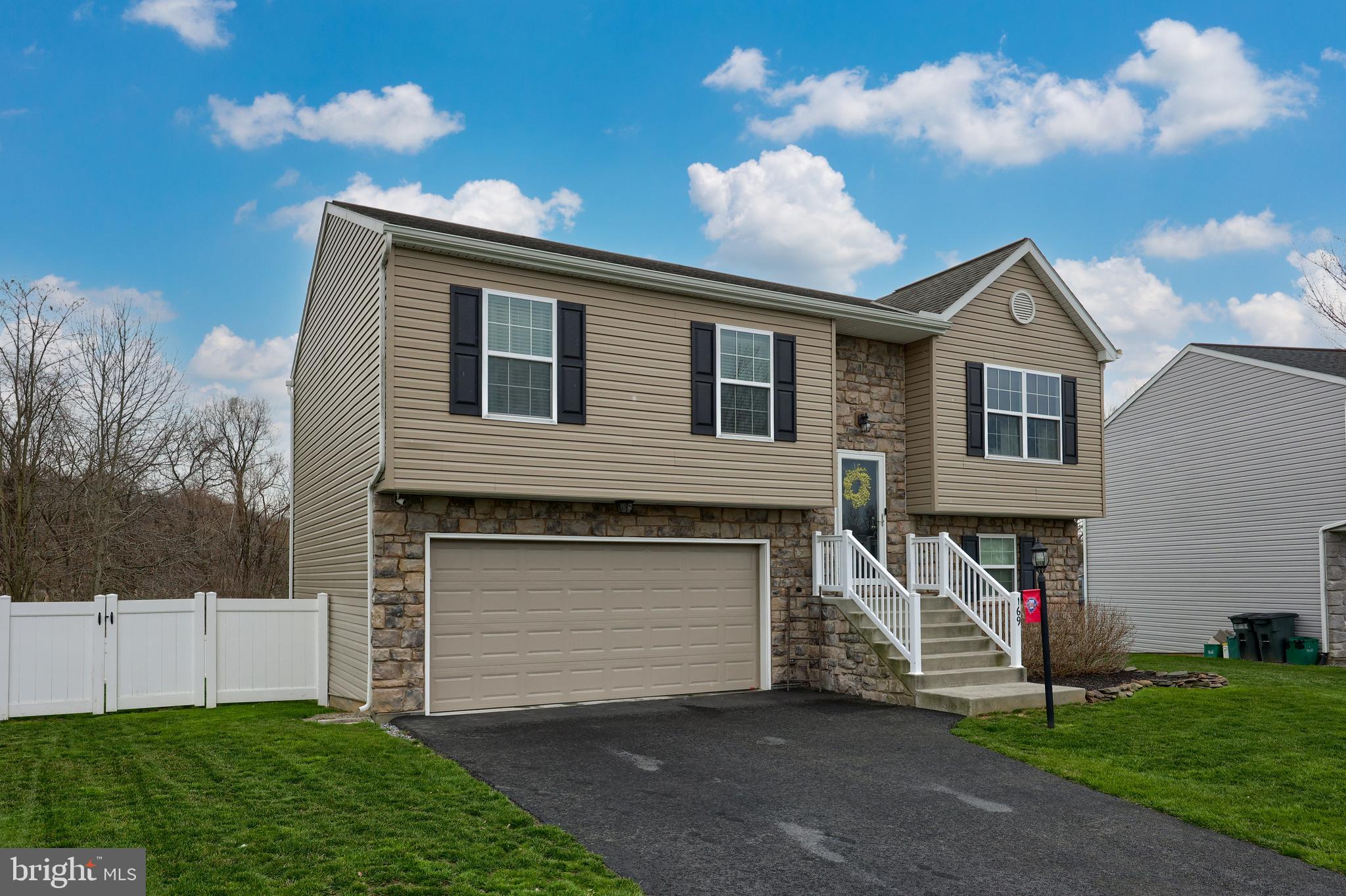 TOWNSEDGE - Residential