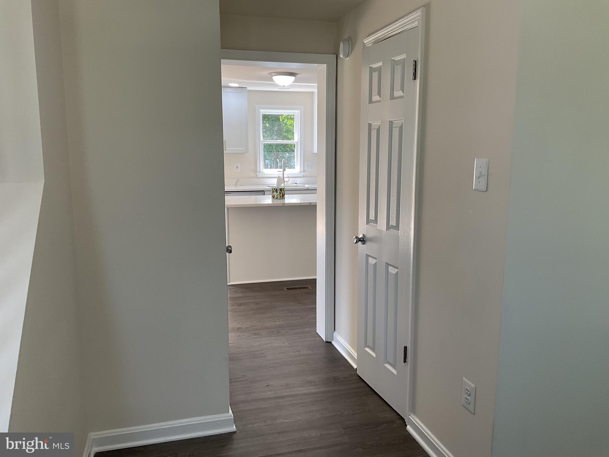 OLD FORT HILLS - Residential