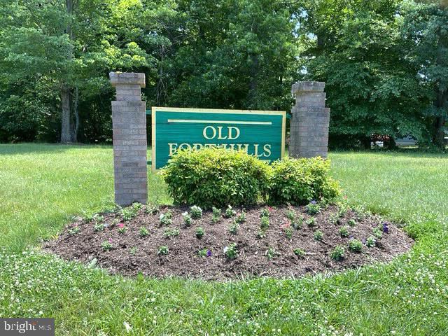 OLD FORT HILLS - Residential