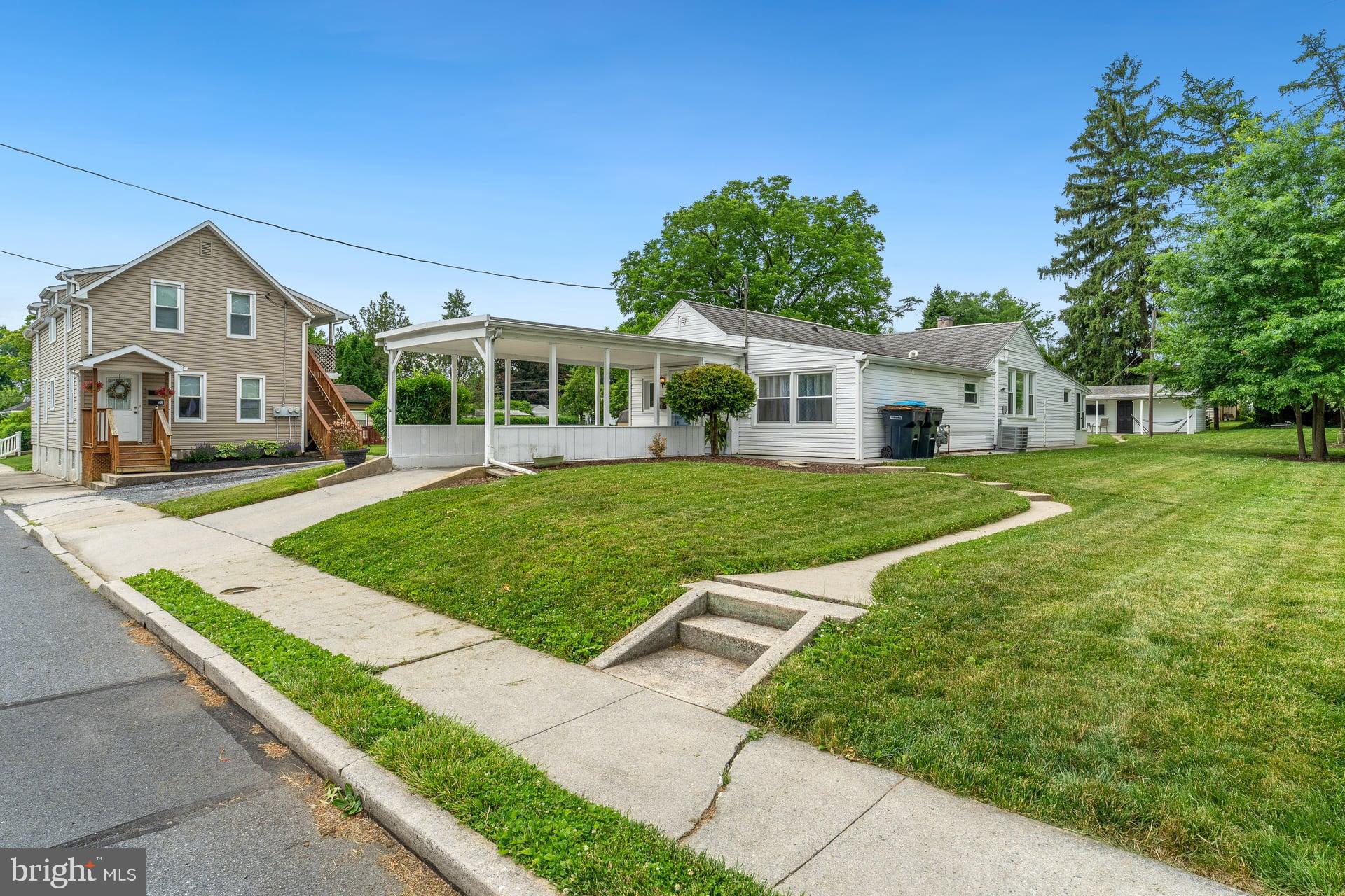 PALMYRA BOROUGH - Residential