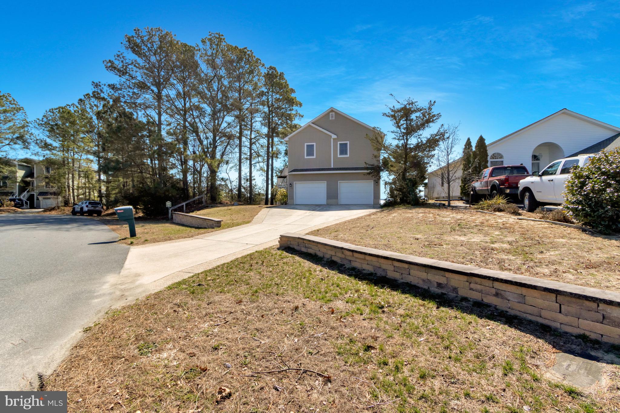 HIGH VIEW - Residential