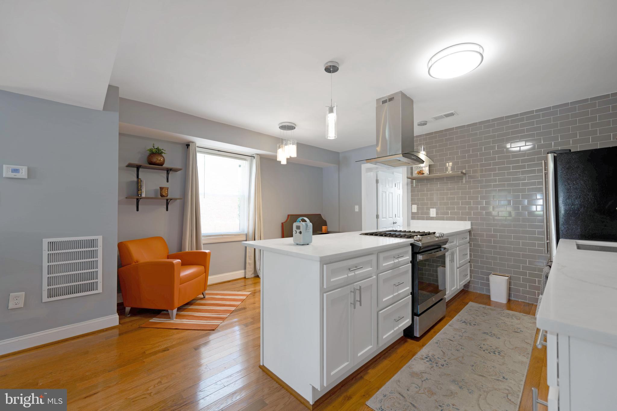 CHERRY HILL - Residential
