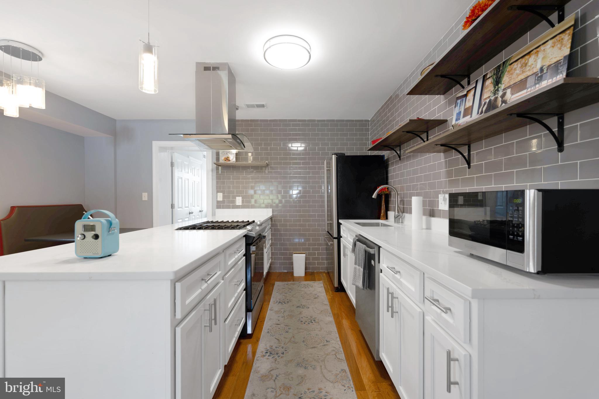 CHERRY HILL - Residential
