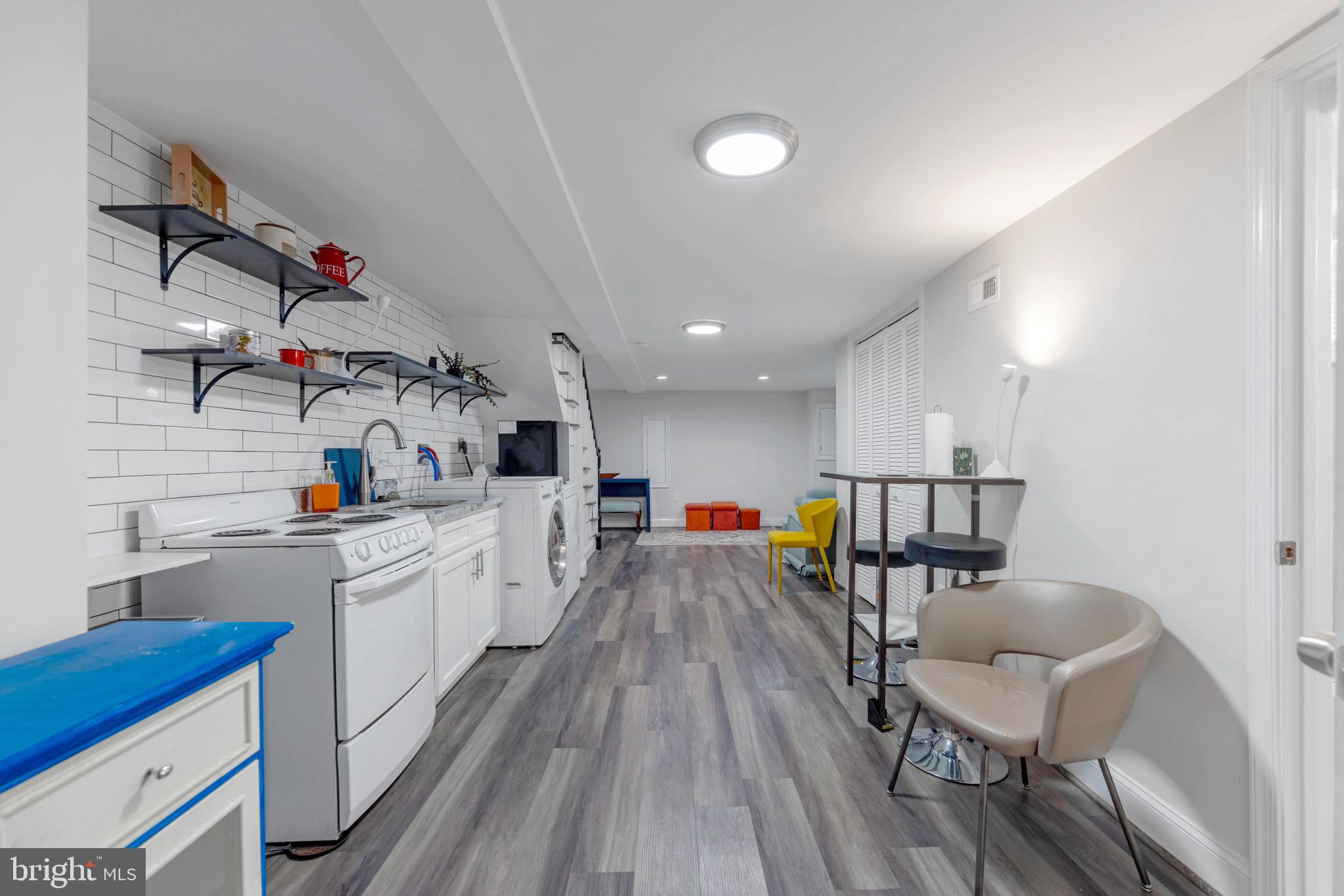 CHERRY HILL - Residential