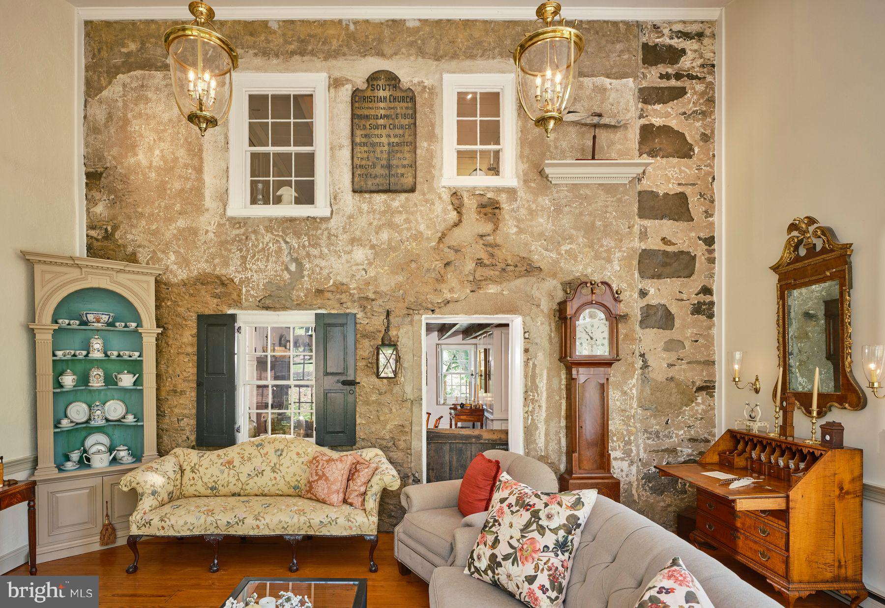 WASHINGTON CROSSING - Residential