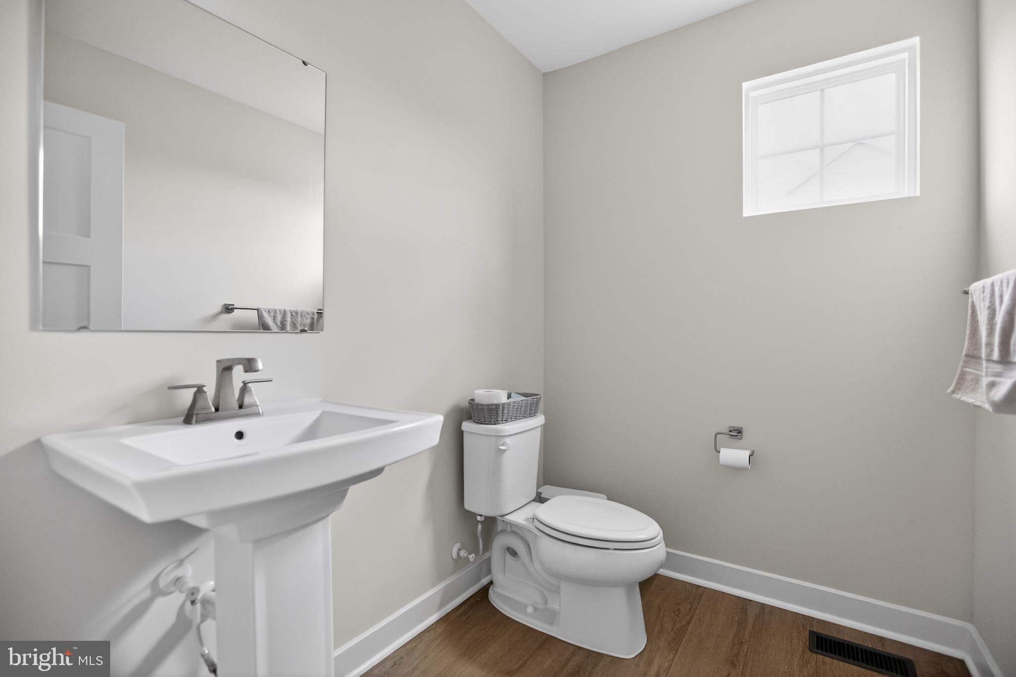 WARRENTON CHASE - Residential