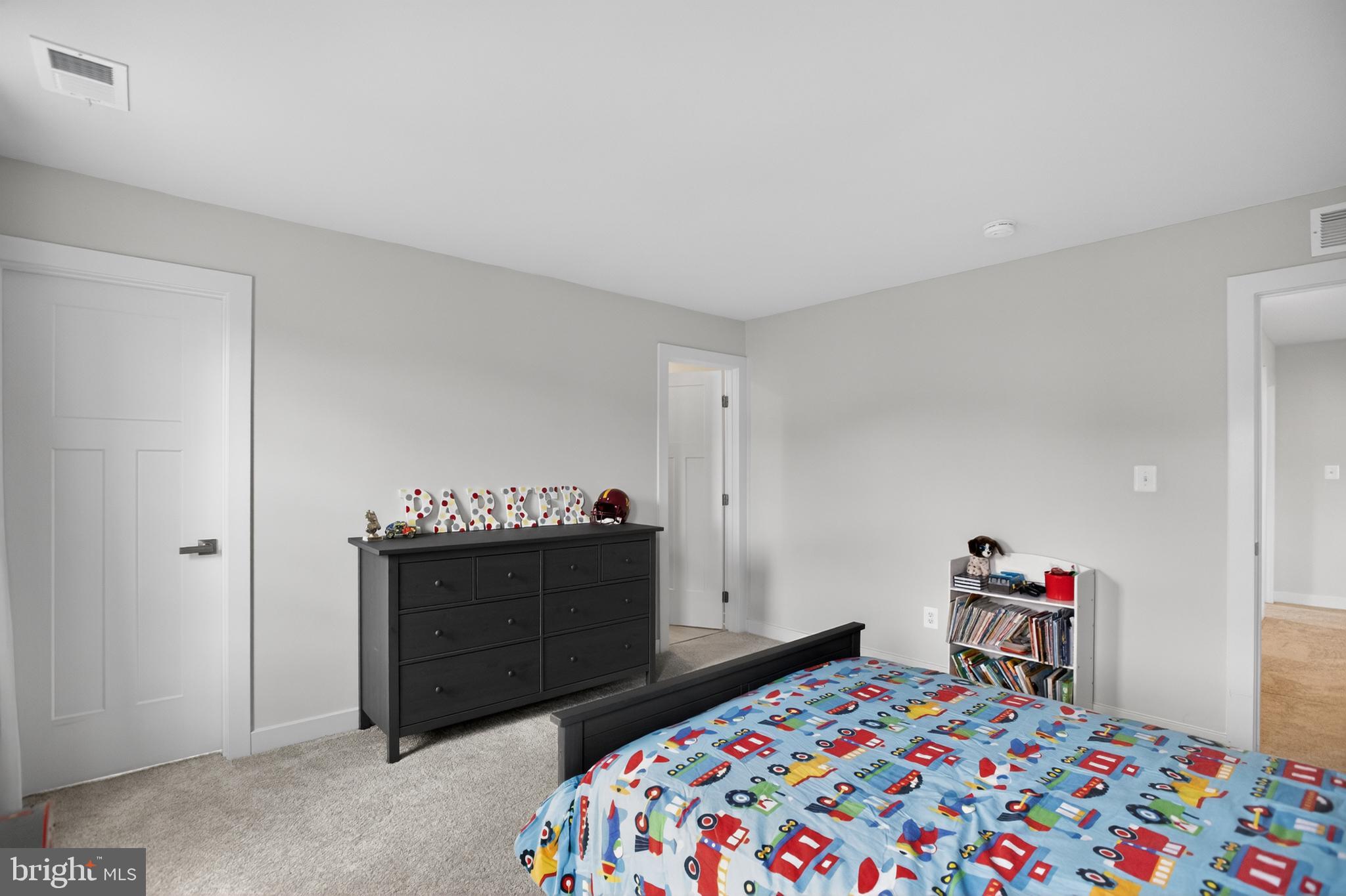 WARRENTON CHASE - Residential
