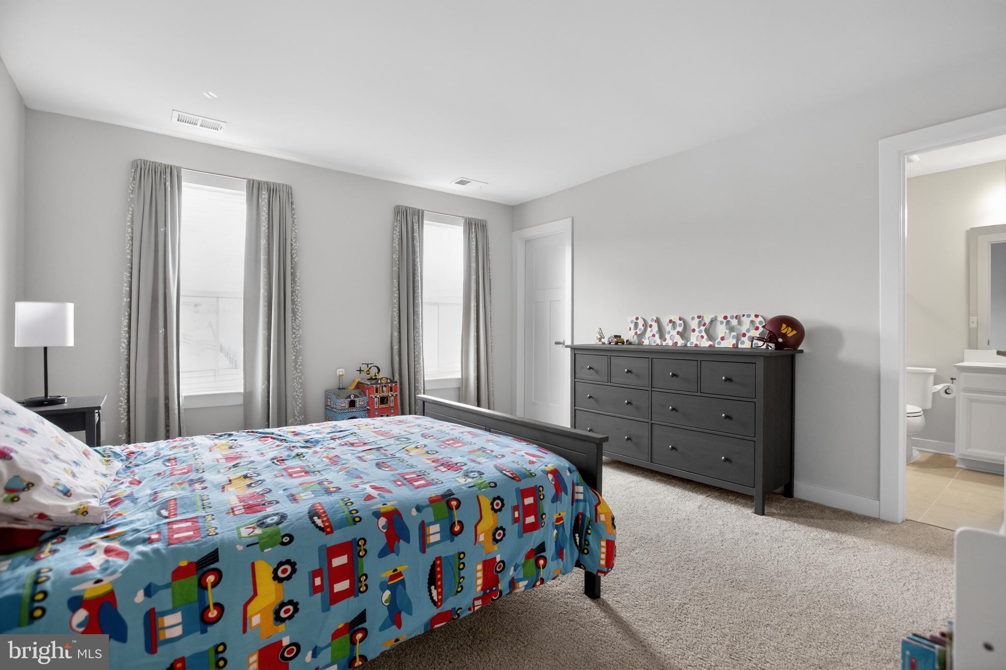 WARRENTON CHASE - Residential