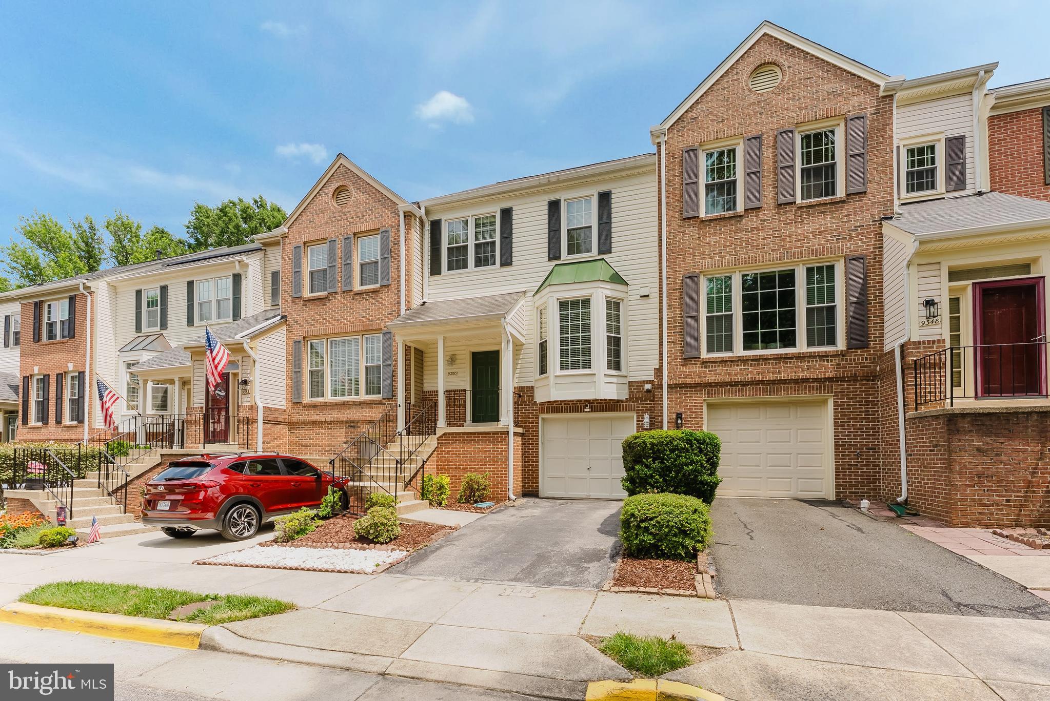 CAROLINE OAKS - Residential
