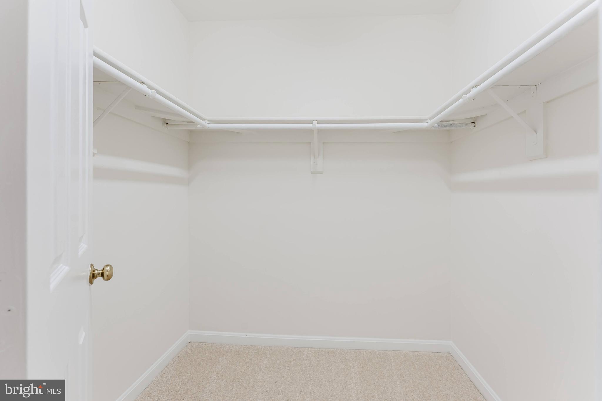 CAROLINE OAKS - Residential