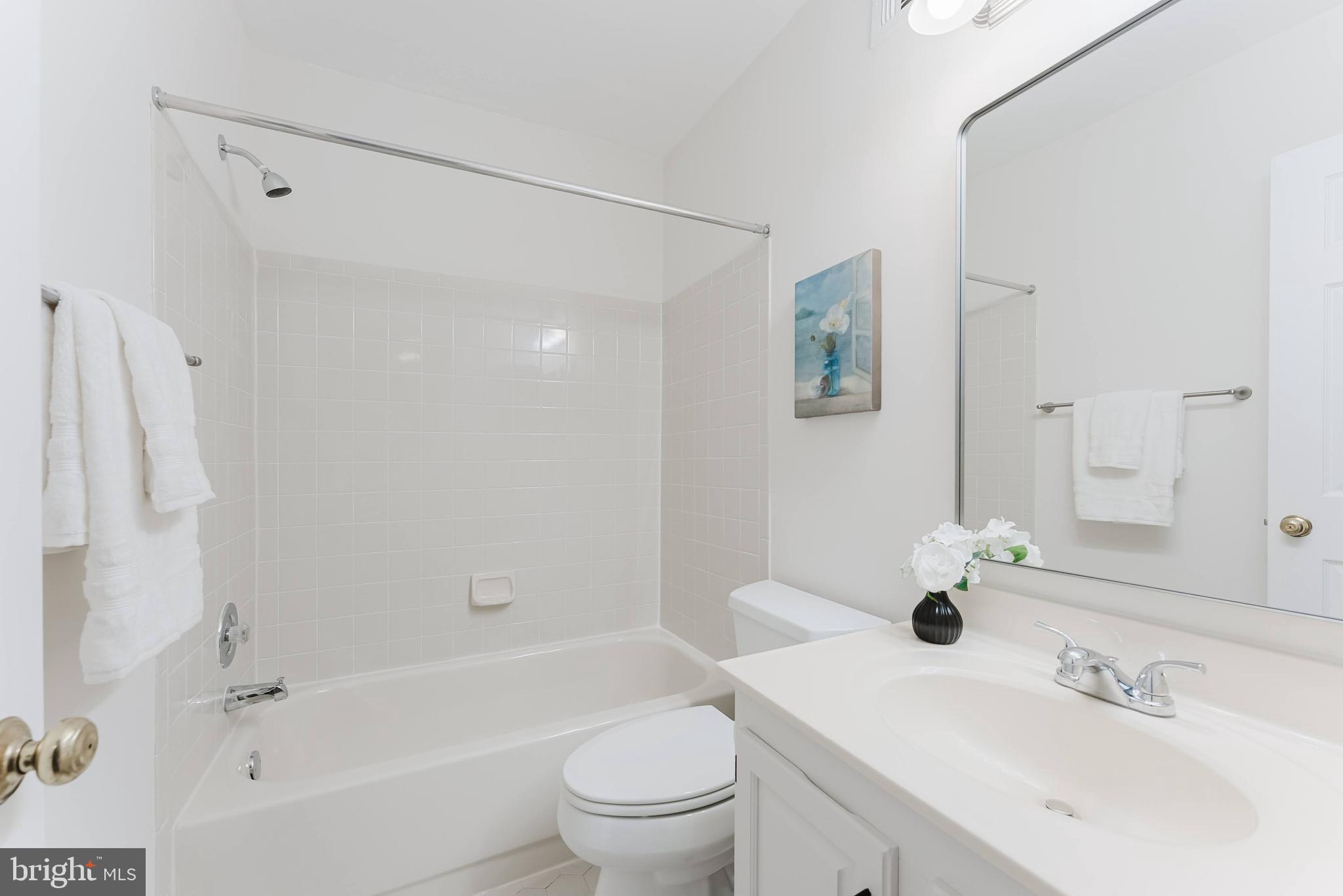 CAROLINE OAKS - Residential