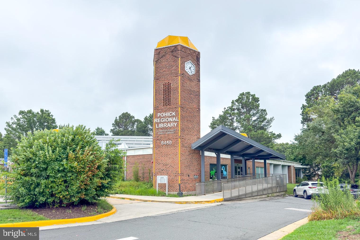 CAROLINE OAKS - Residential